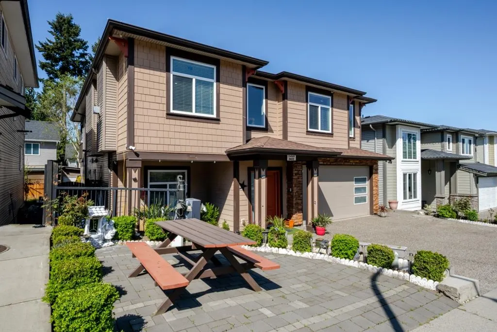 3423 Hazelwood Place