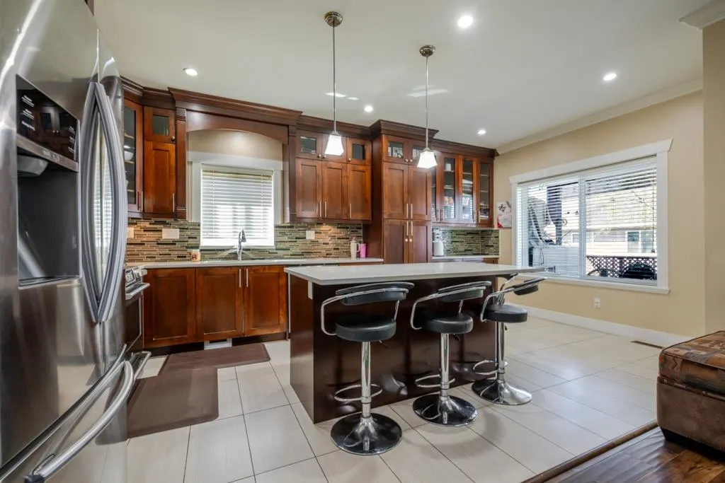 3423 Hazelwood Place