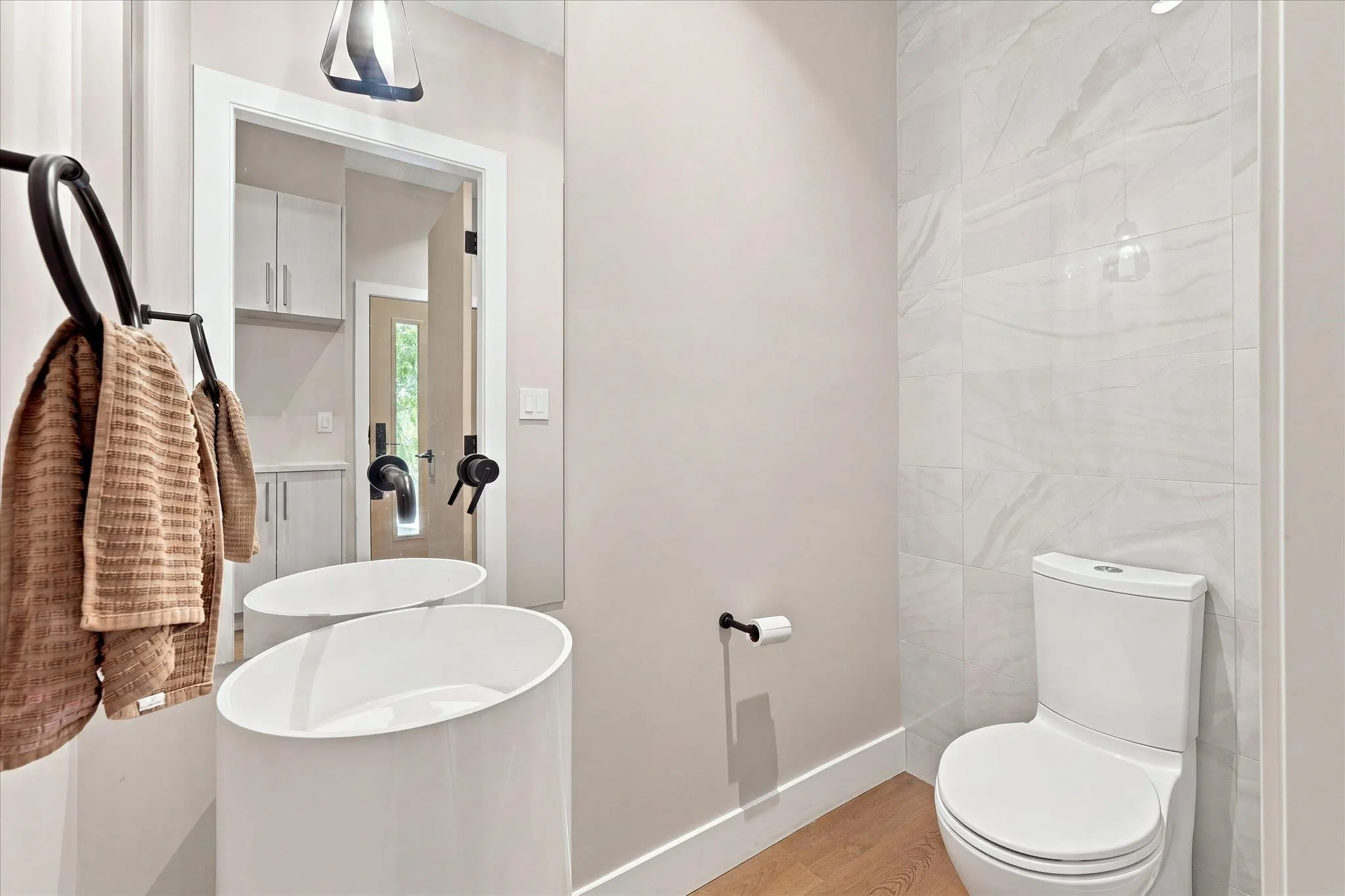 1350 Cloudburst Drive #21