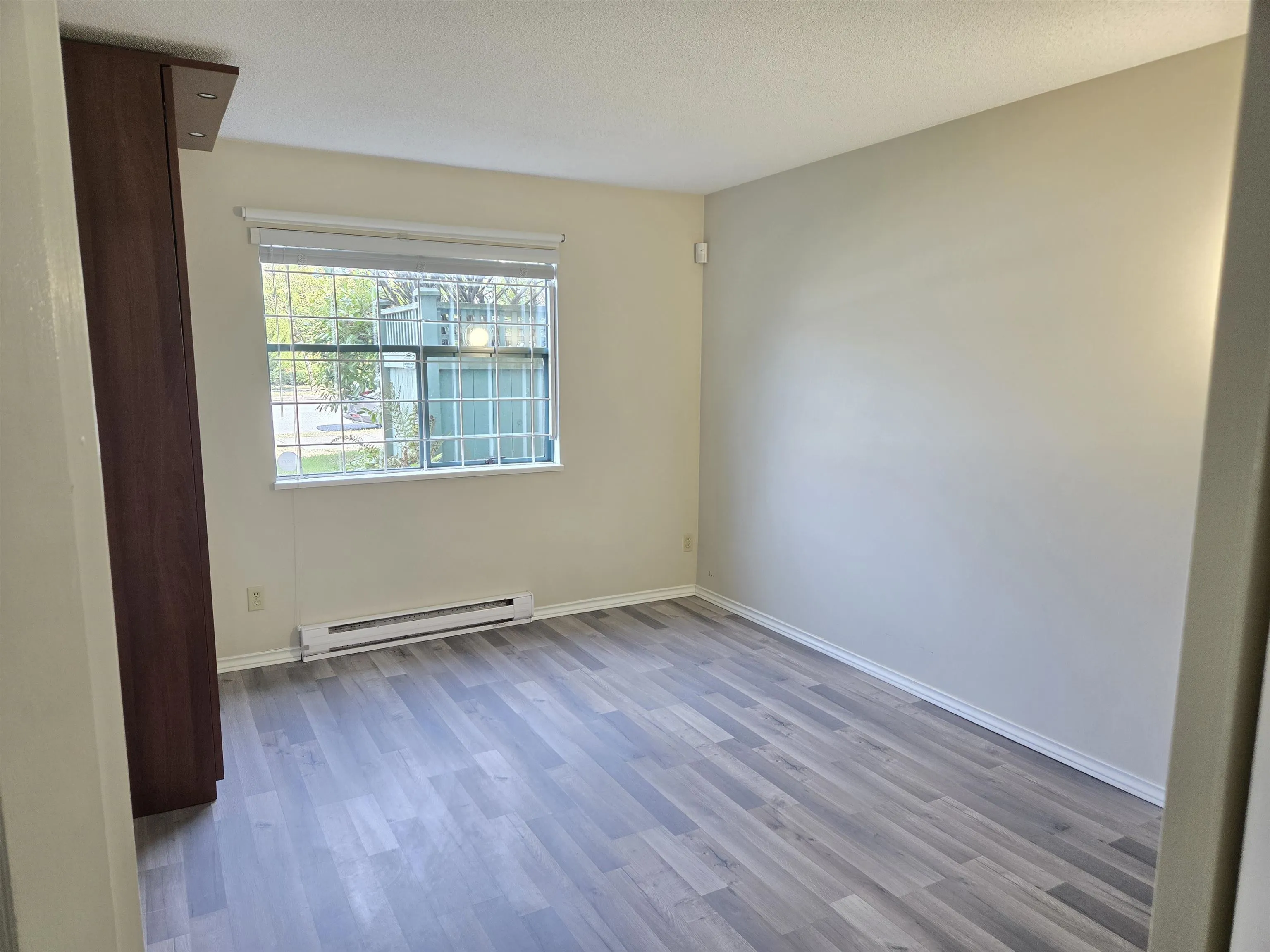 5250 Victory Street #109