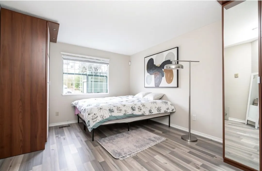 5250 Victory Street #109