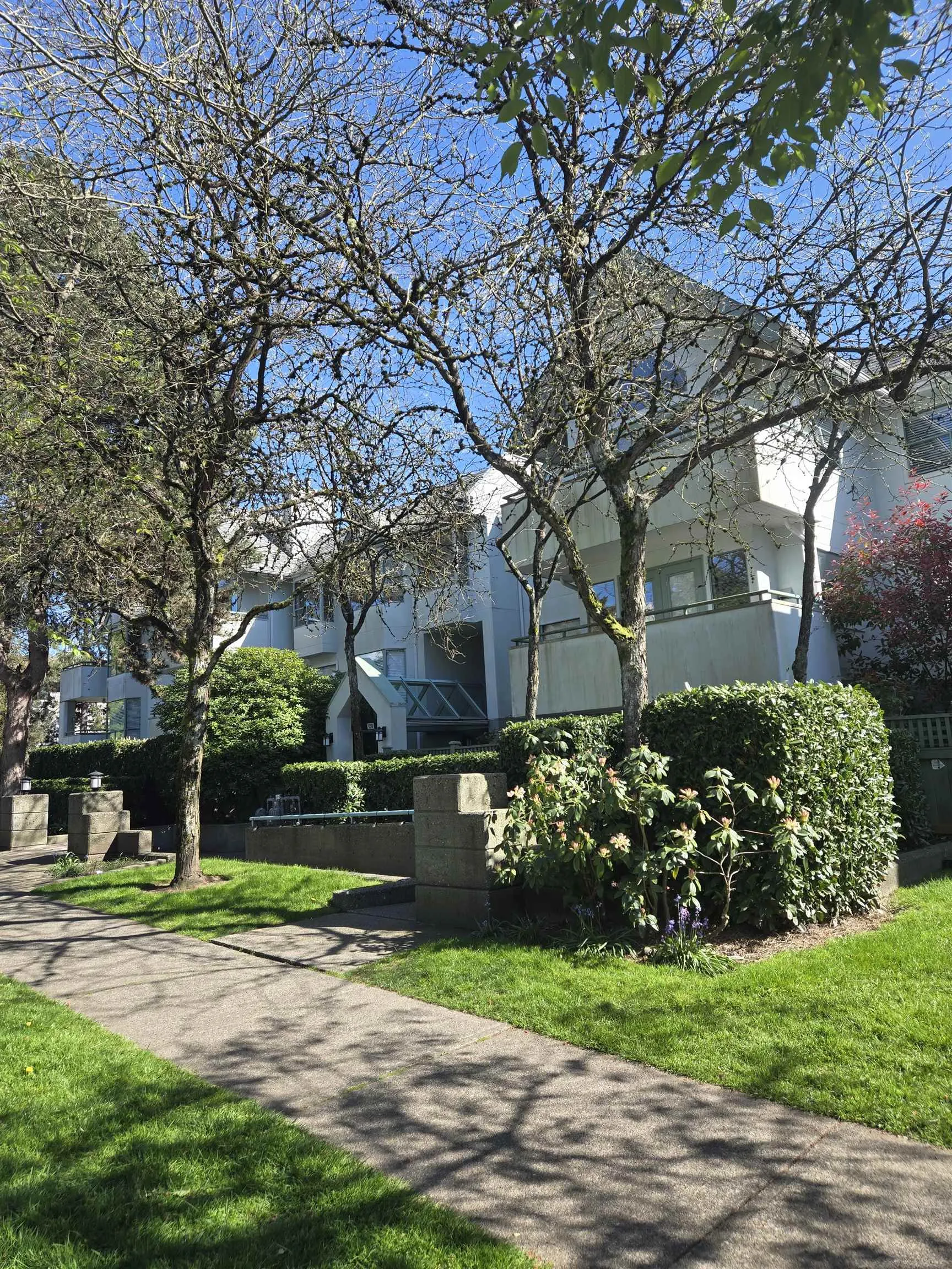 5250 Victory Street #109
