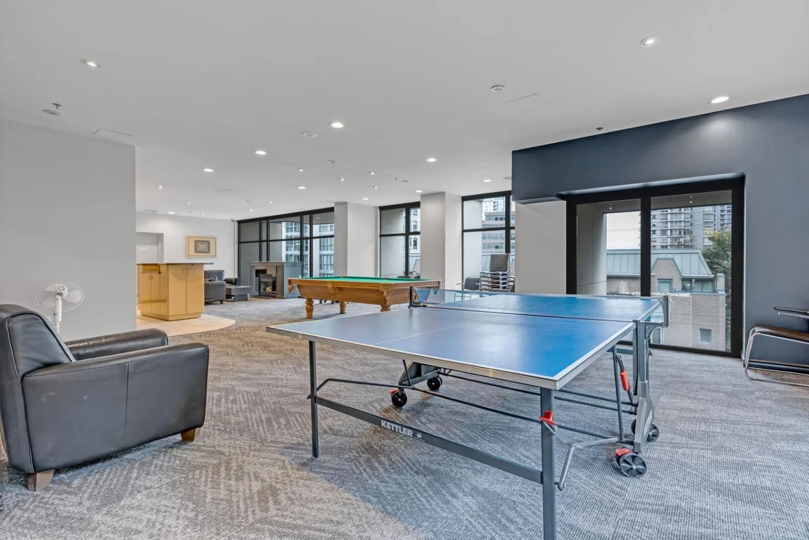 1239 W Georgia Street #2402