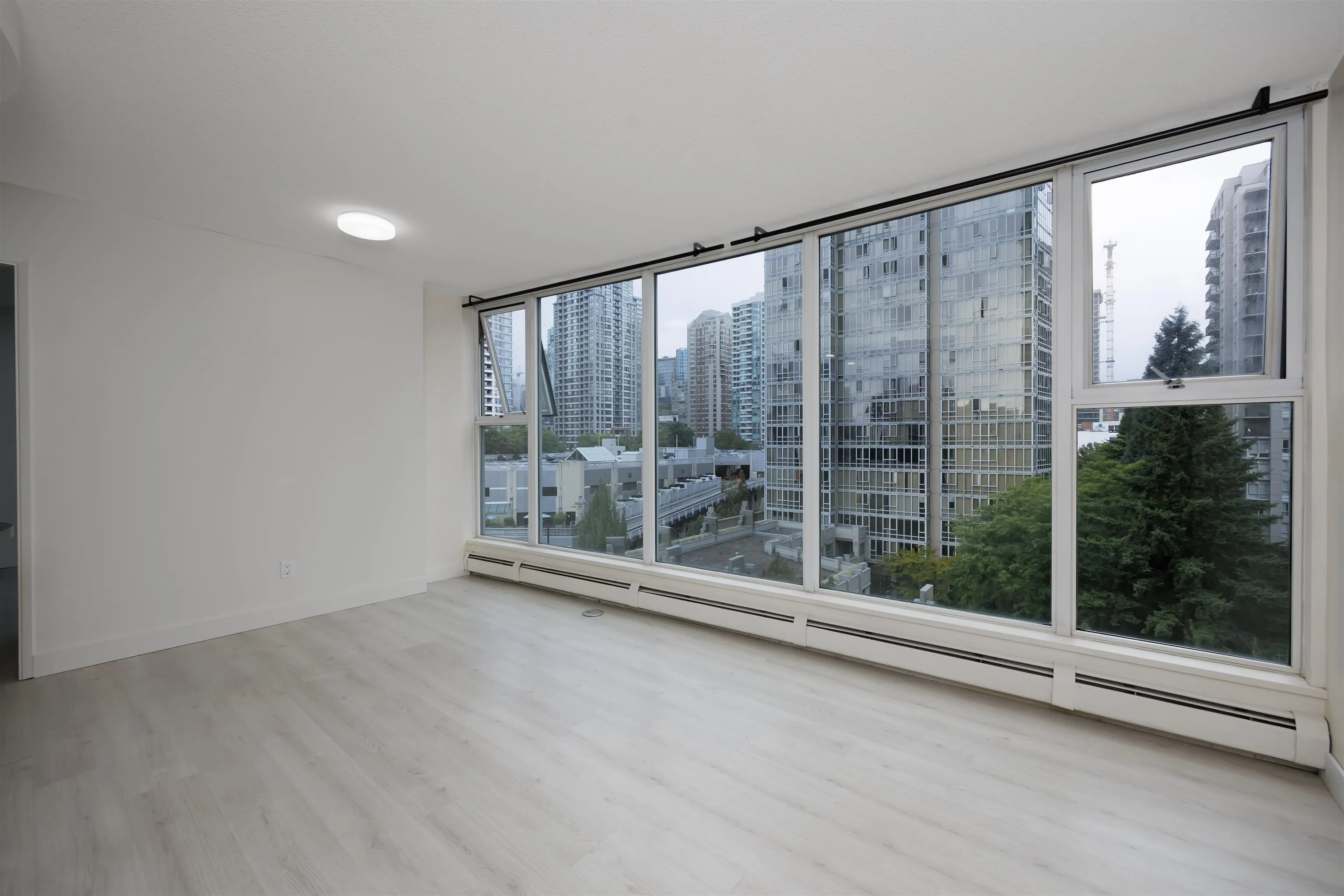 1008 Cambie Street #902