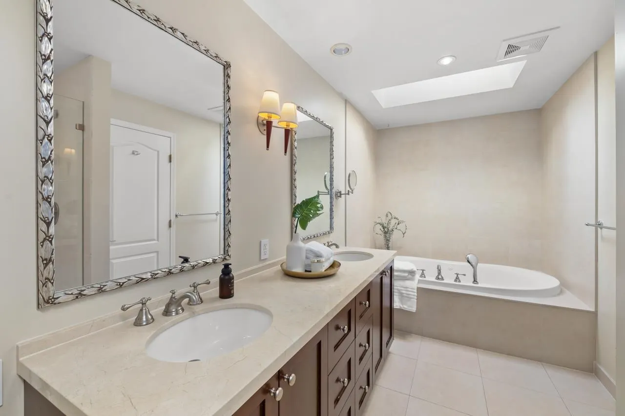5401 West Vista Court