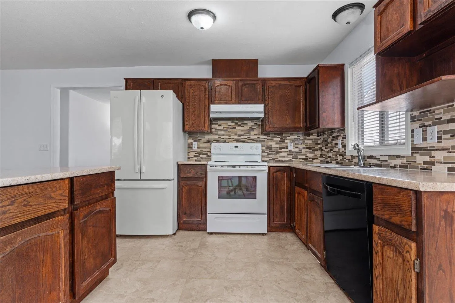 45470 Spruce Drive