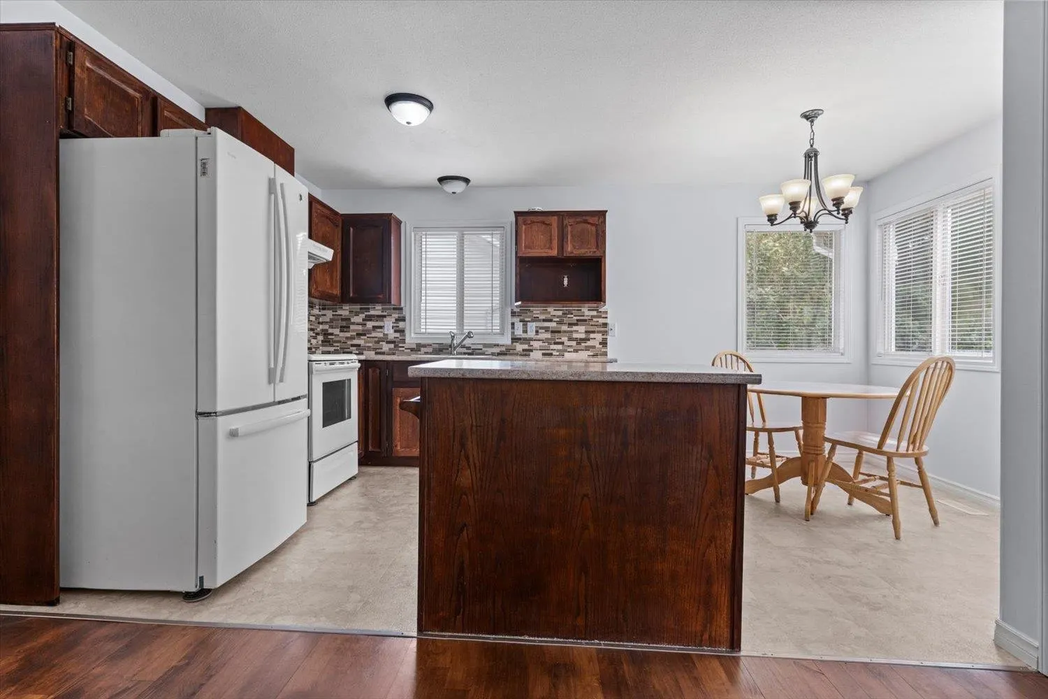45470 Spruce Drive
