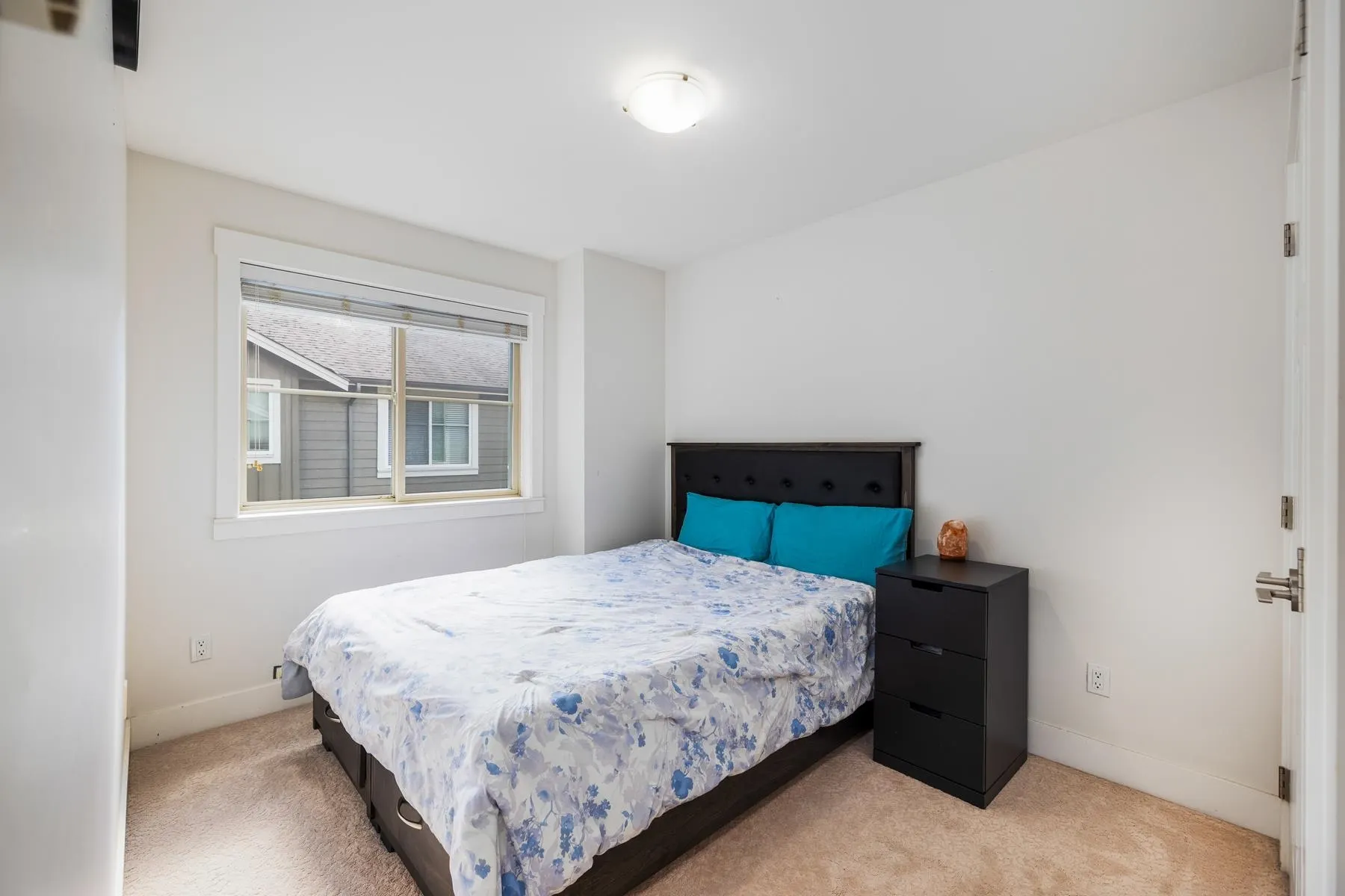 3266 147 Street #8