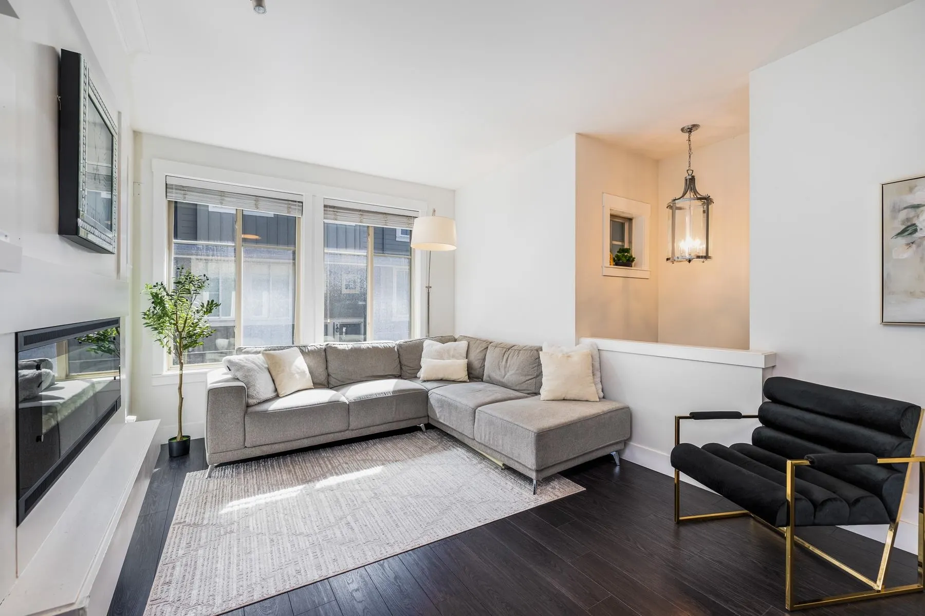 3266 147 Street #8
