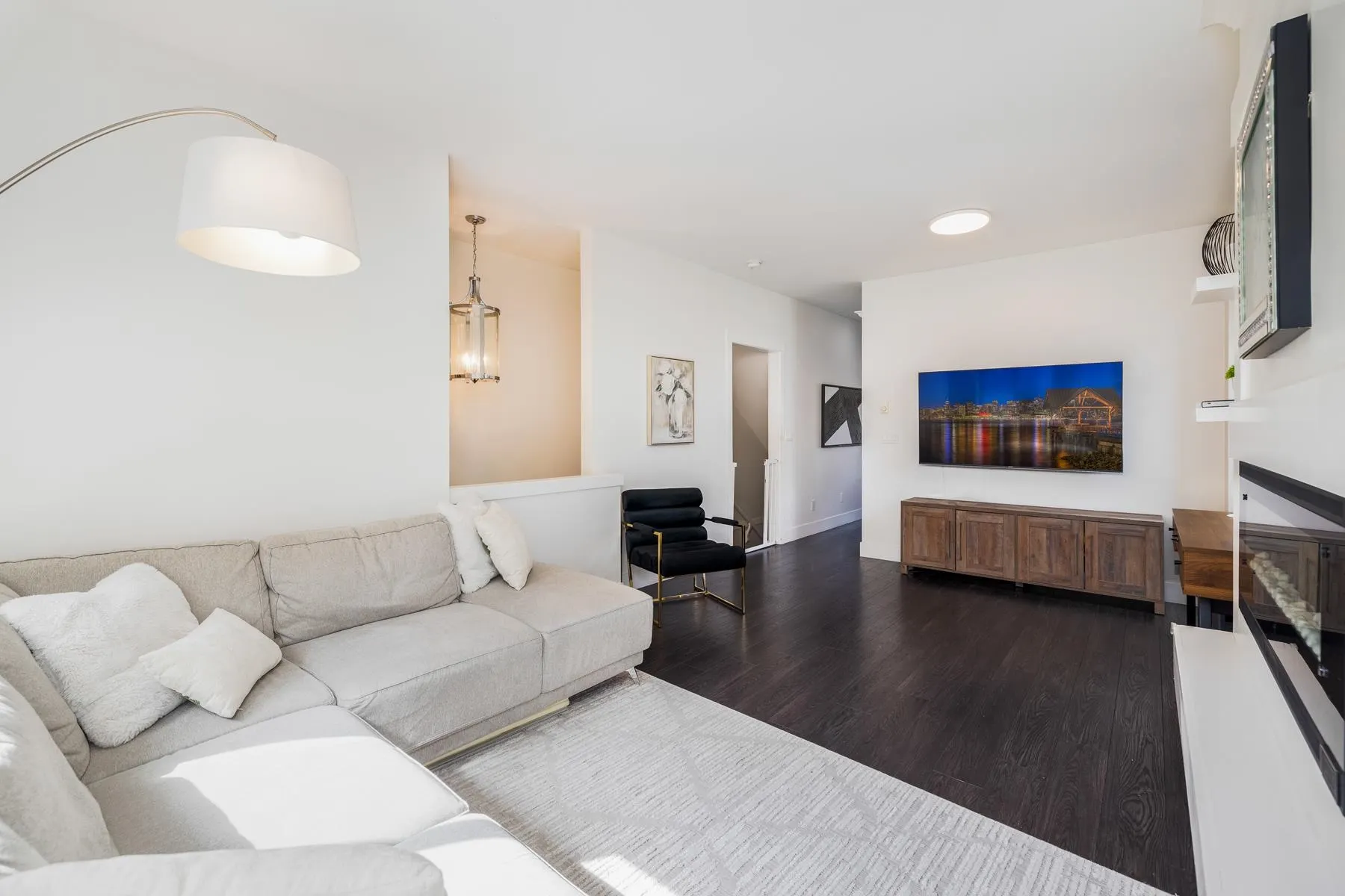 3266 147 Street #8