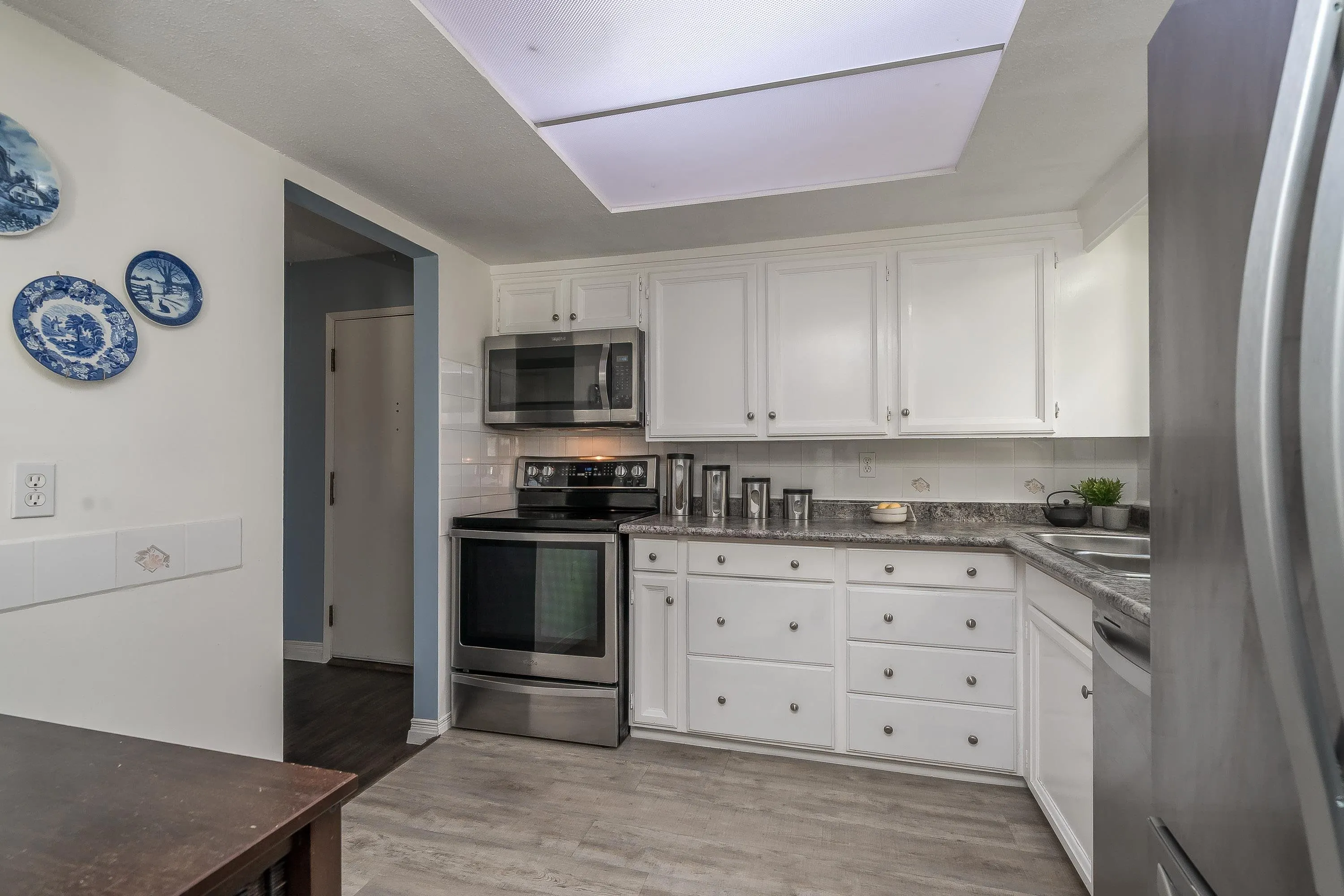 1368 Foster Street #102
