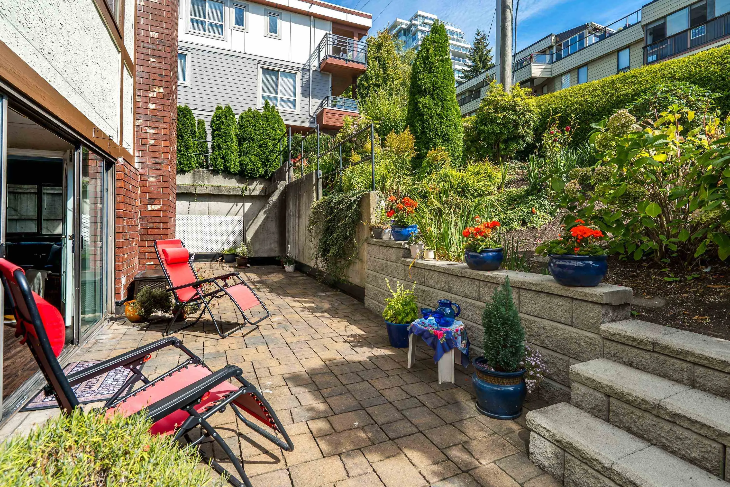 1368 Foster Street #102