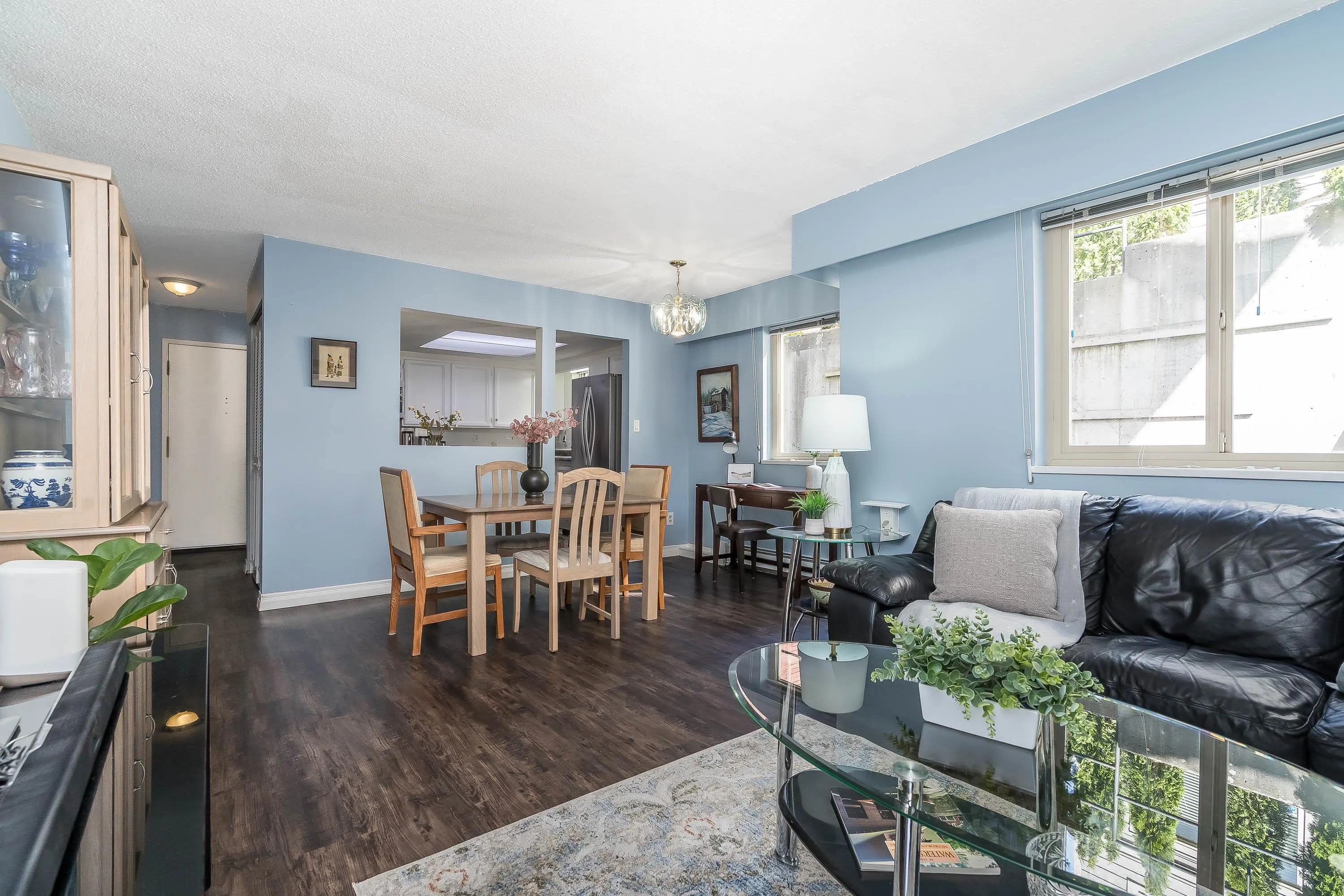 1368 Foster Street #102