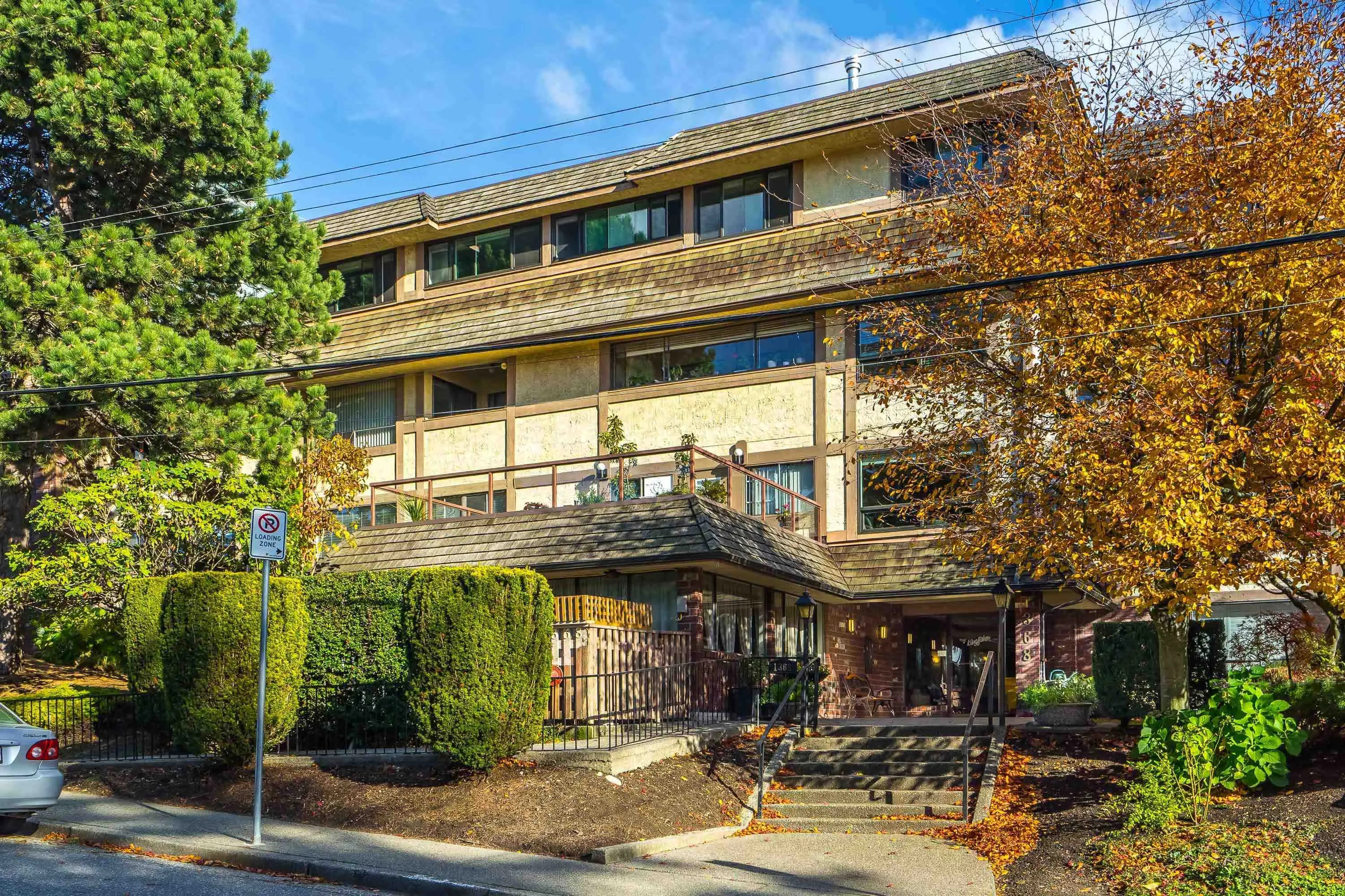1368 Foster Street #102