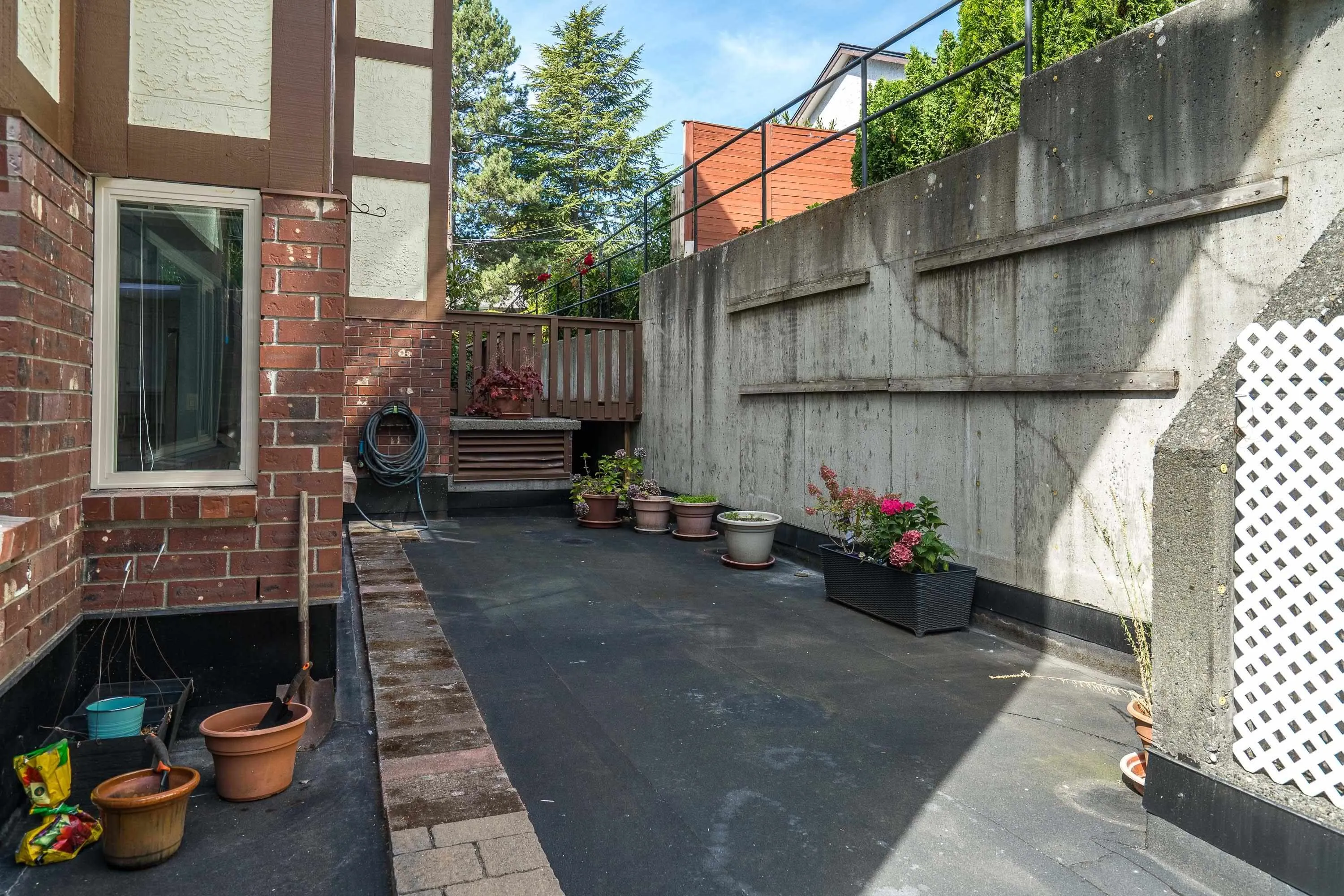 1368 Foster Street #102