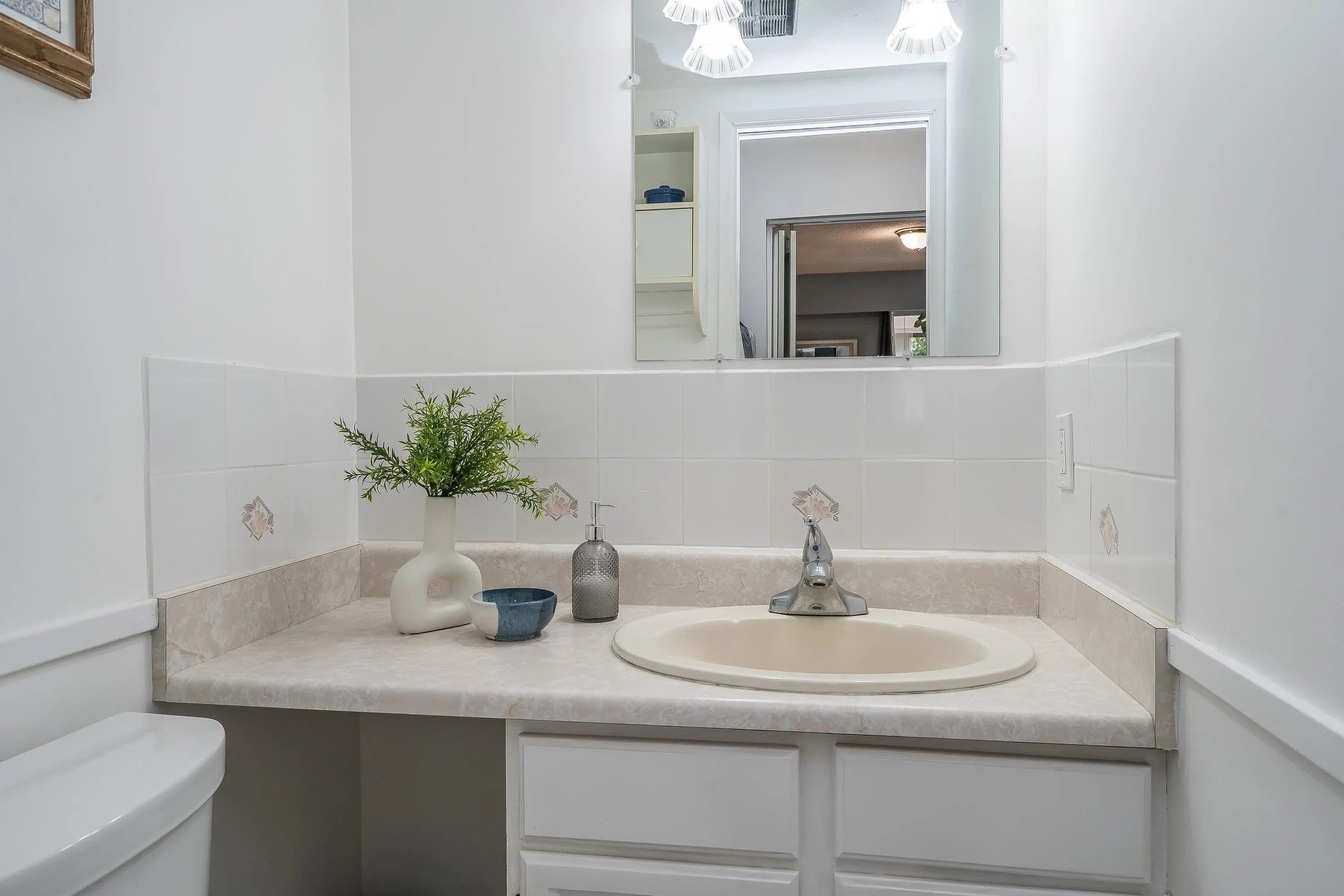 1368 Foster Street #102