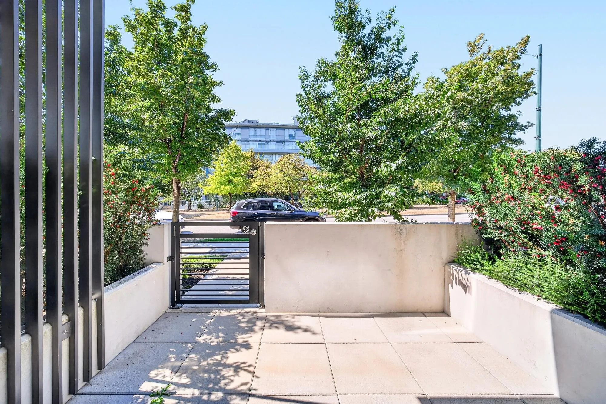 5212 Cambie Street #116