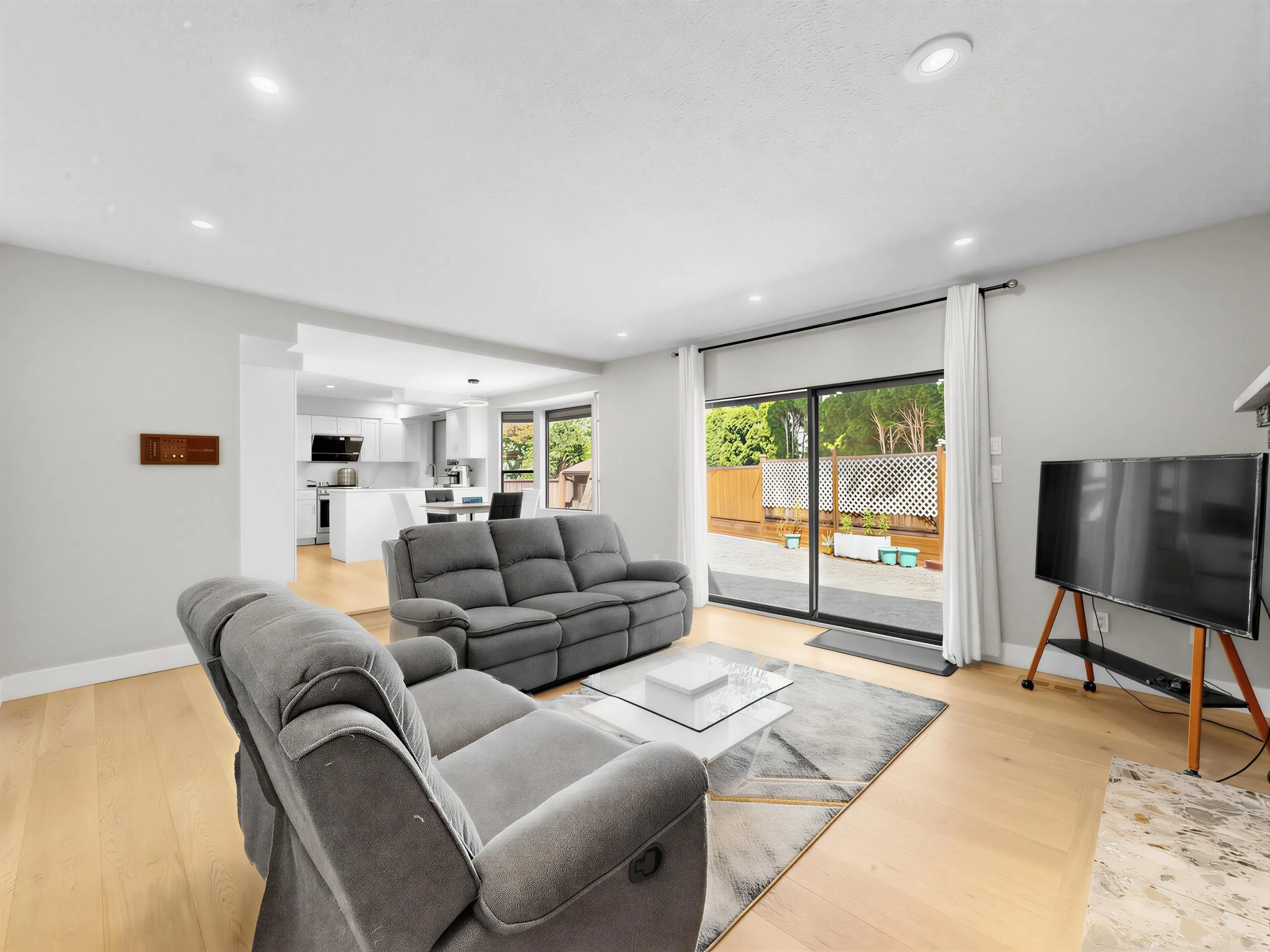 11795 Chateau Wynd