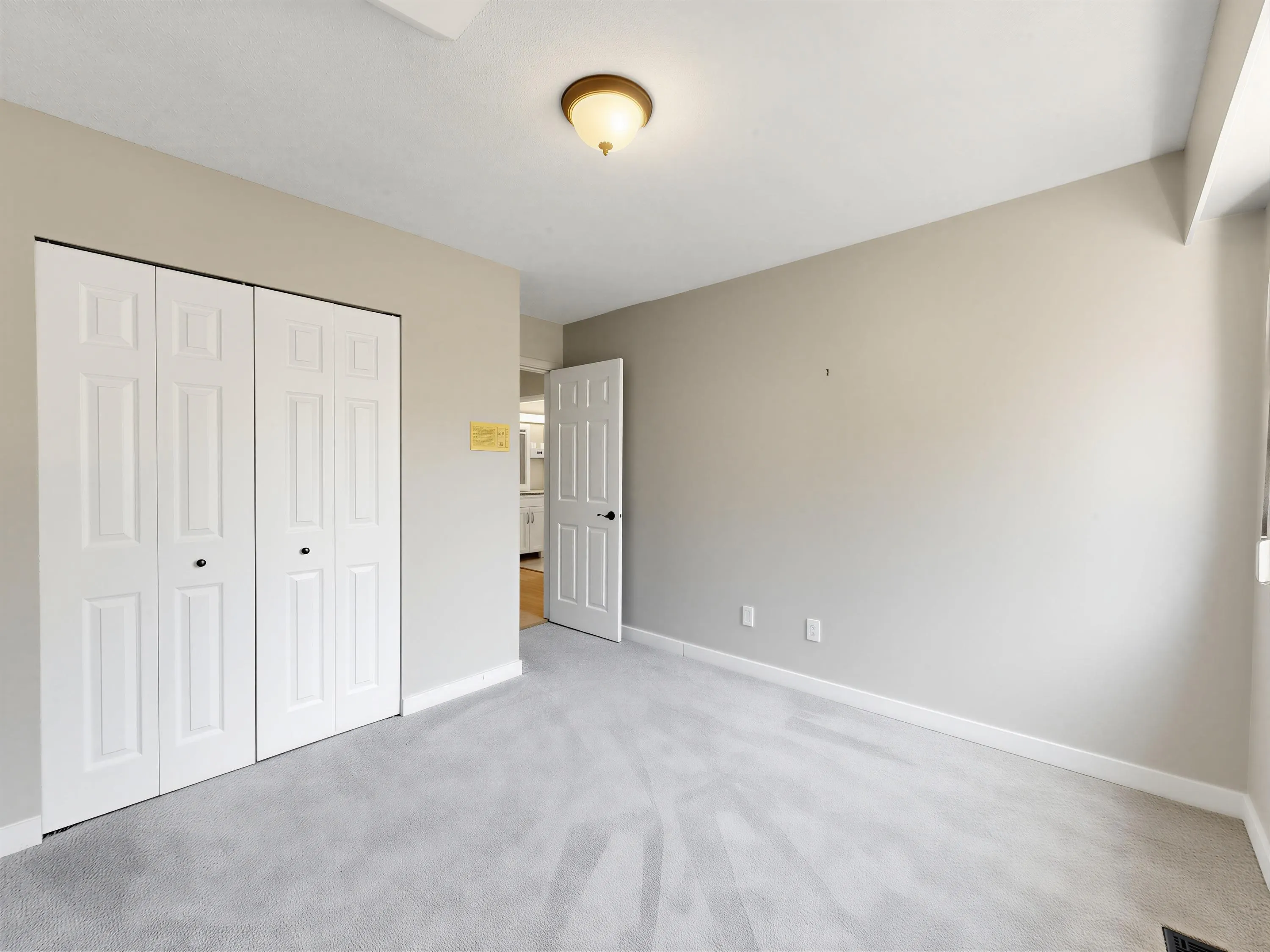 11795 Chateau Wynd