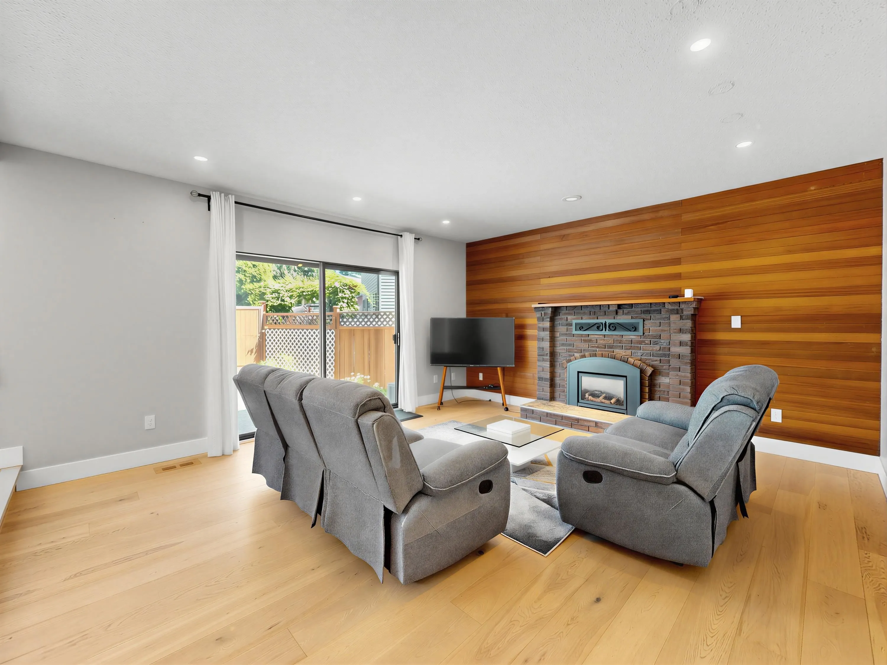 11795 Chateau Wynd