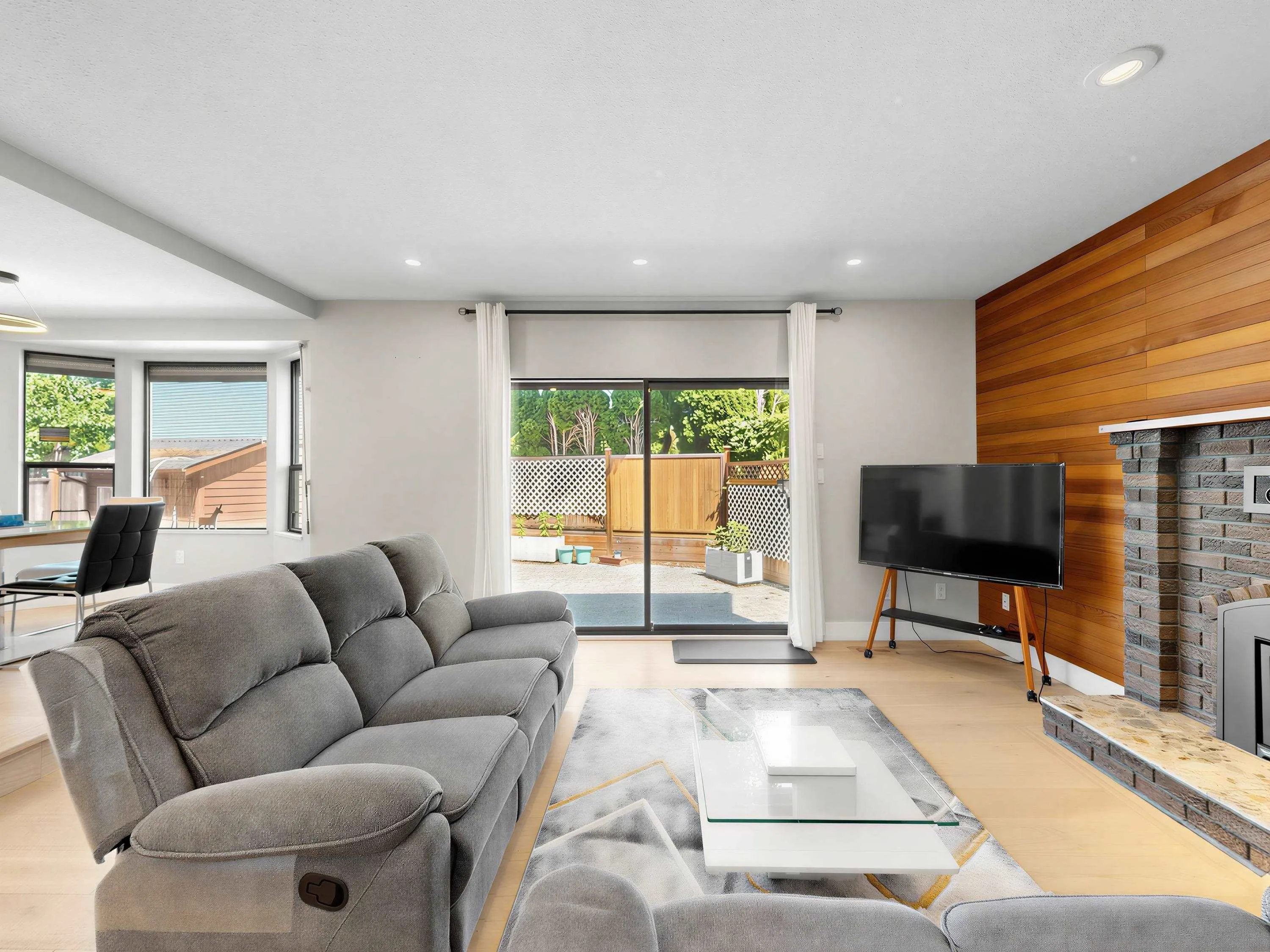 11795 Chateau Wynd