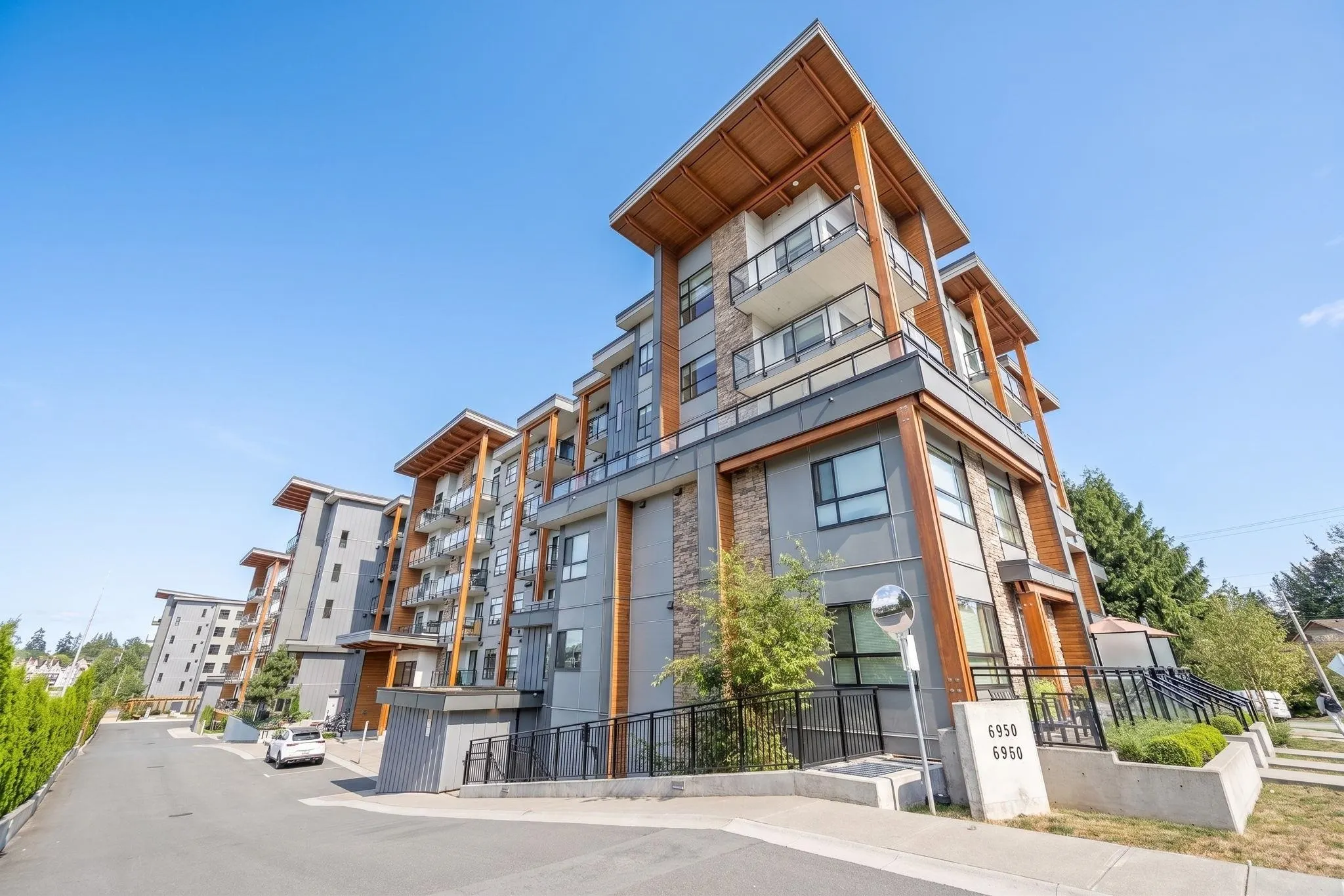 6950 Nicholson Road #610