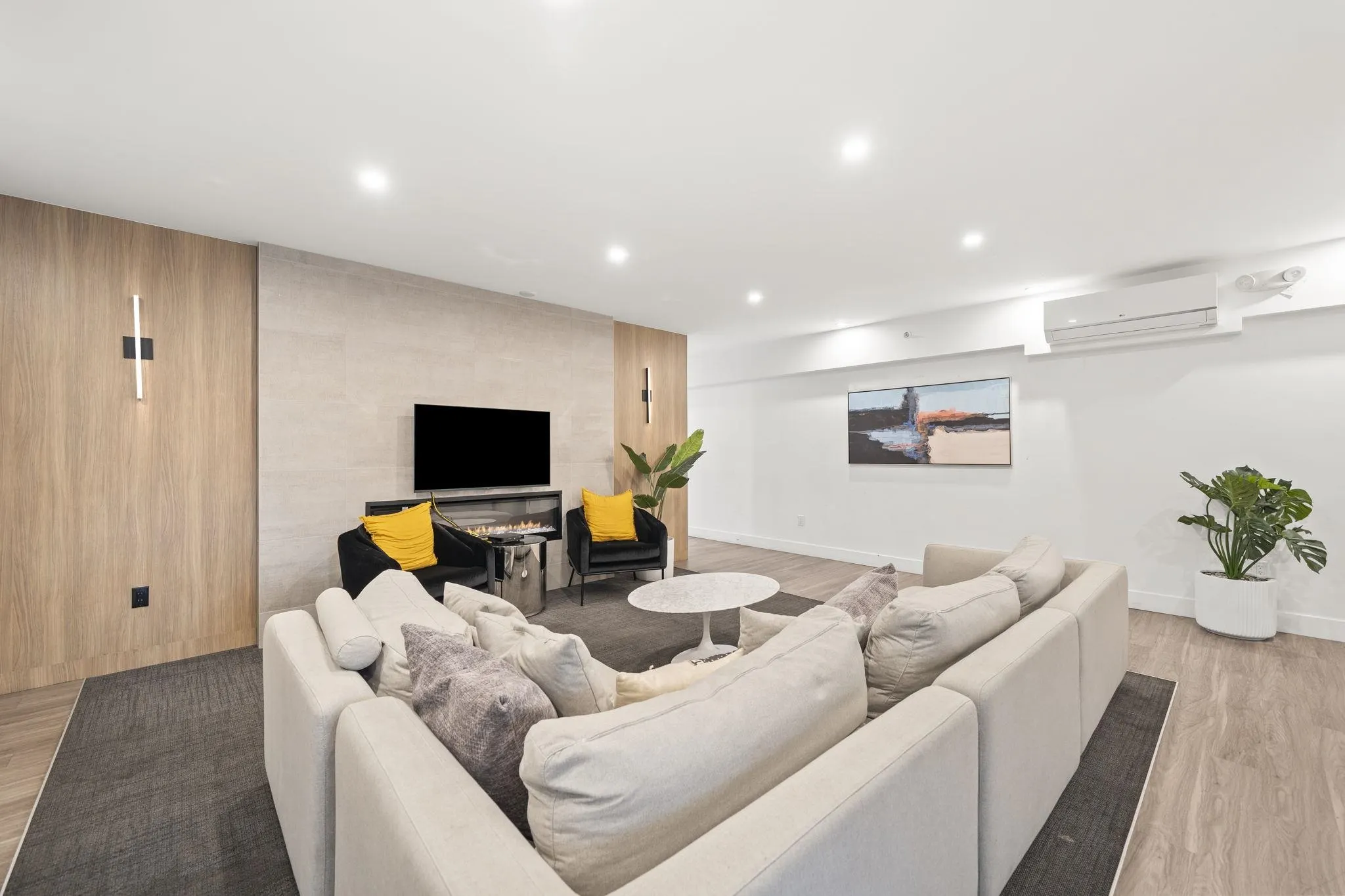 6950 Nicholson Road #610