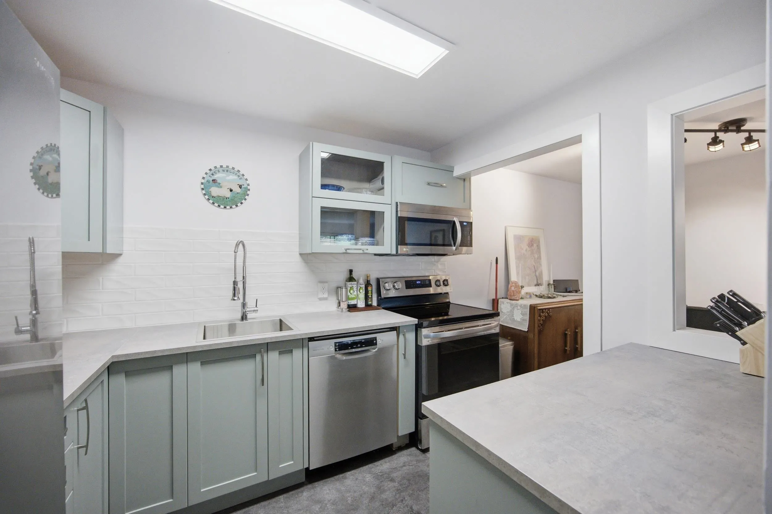 1555 Fir Street #206