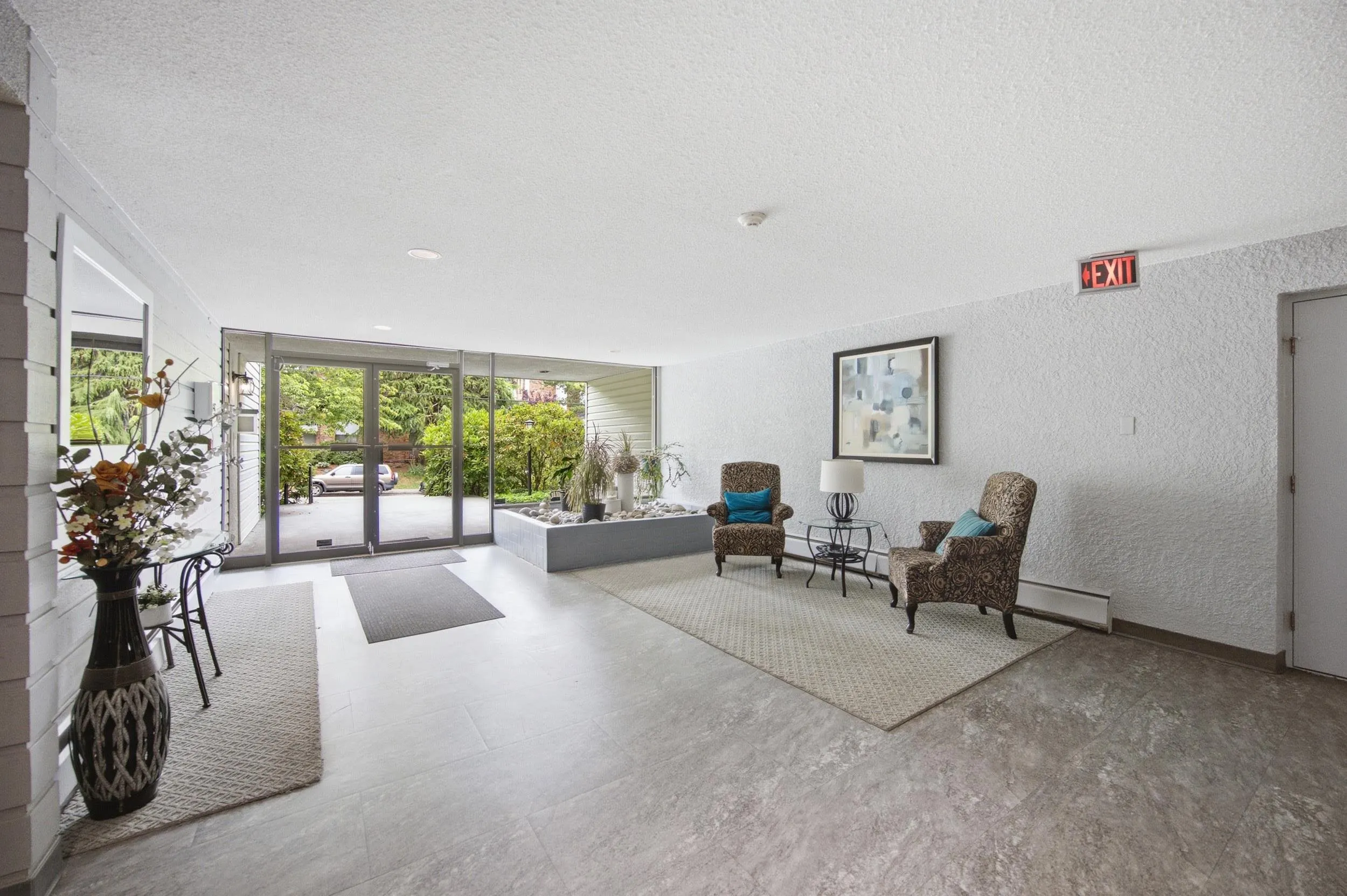 1555 Fir Street #206