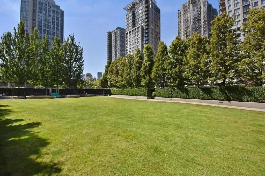 939 Expo Boulevard #3008