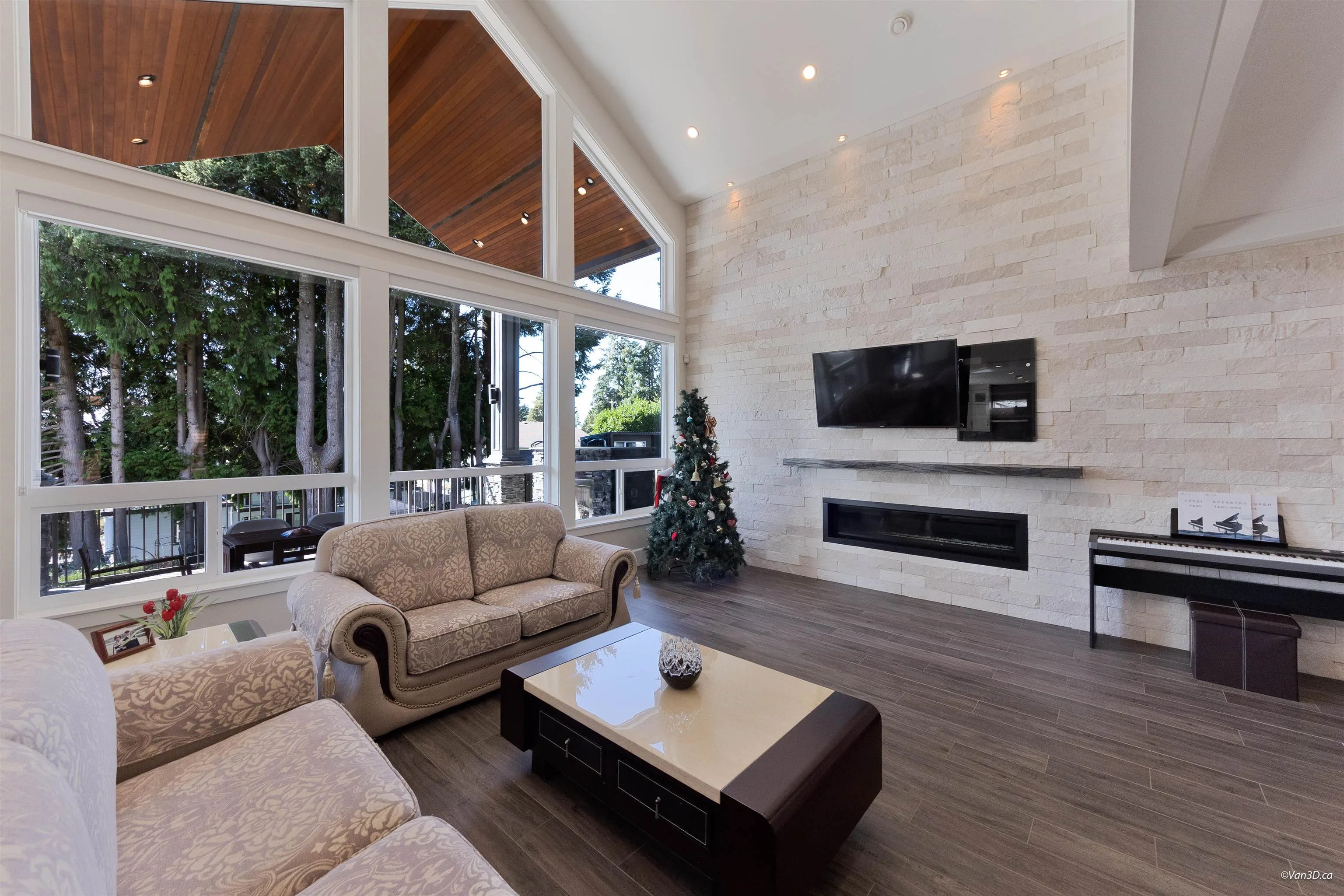 7823 Garfield Drive