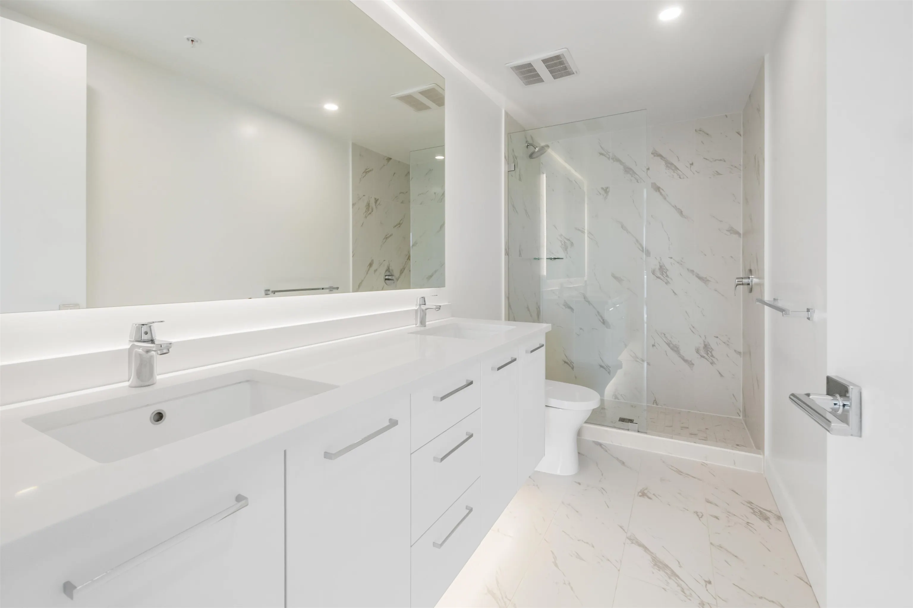 1588 Johnston Road #307