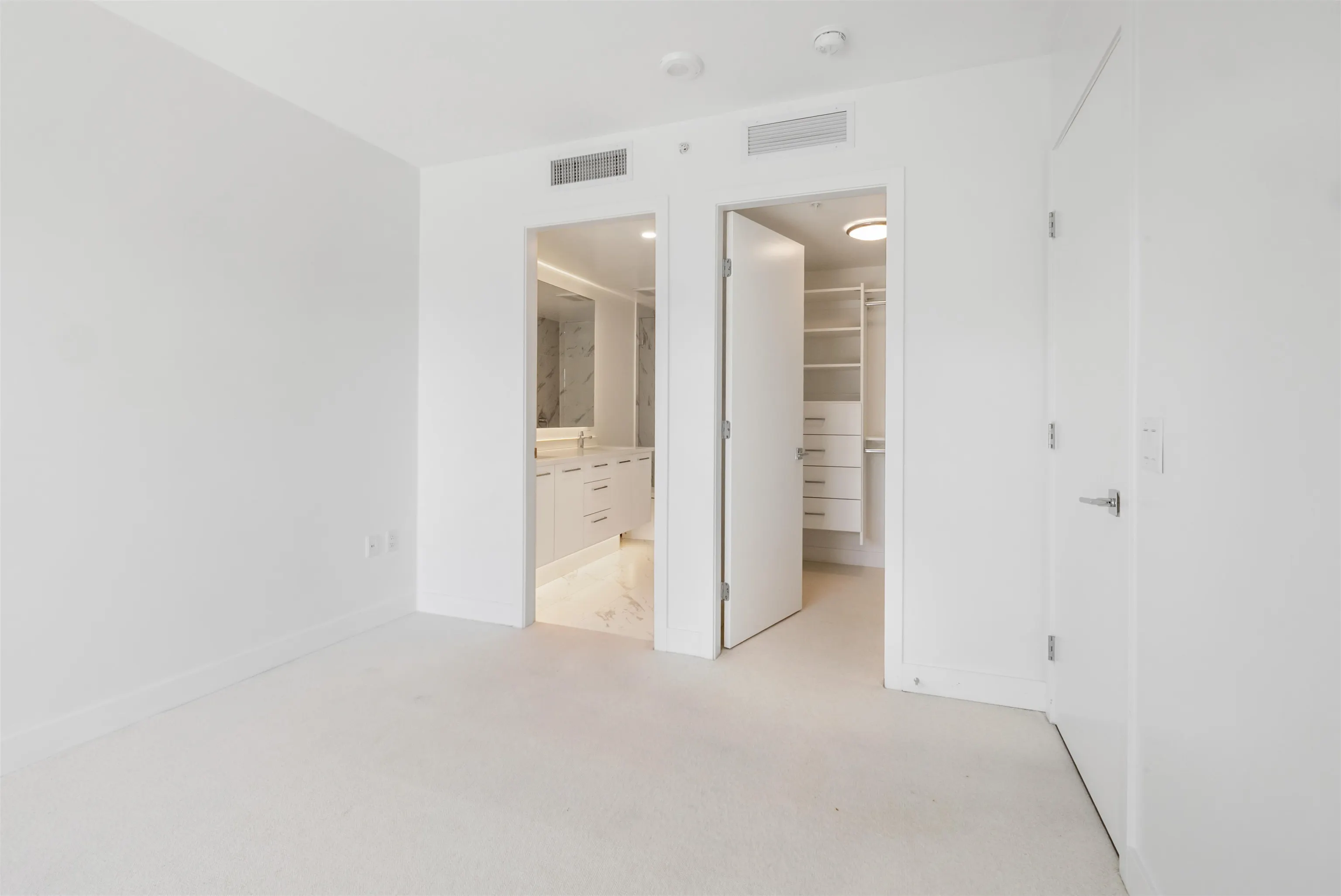 1588 Johnston Road #307