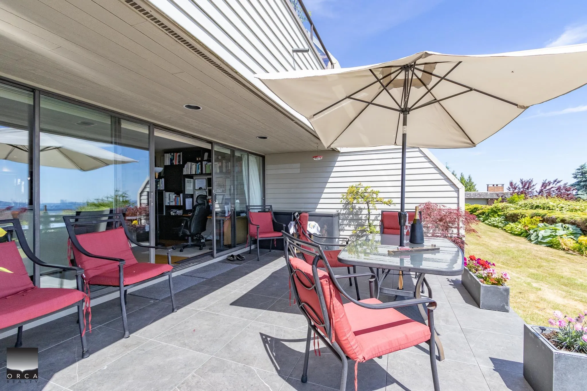 2246 Folkstone Way #11