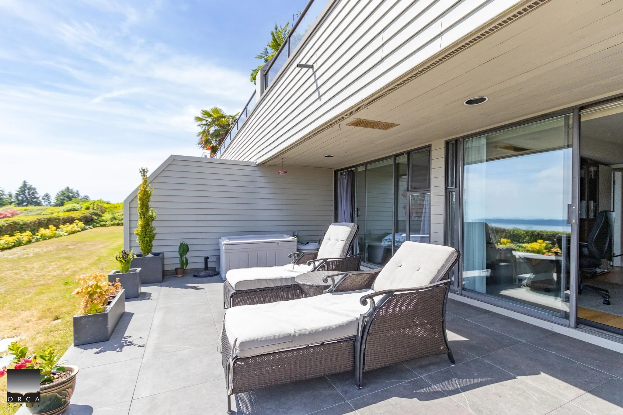 2246 Folkstone Way #11