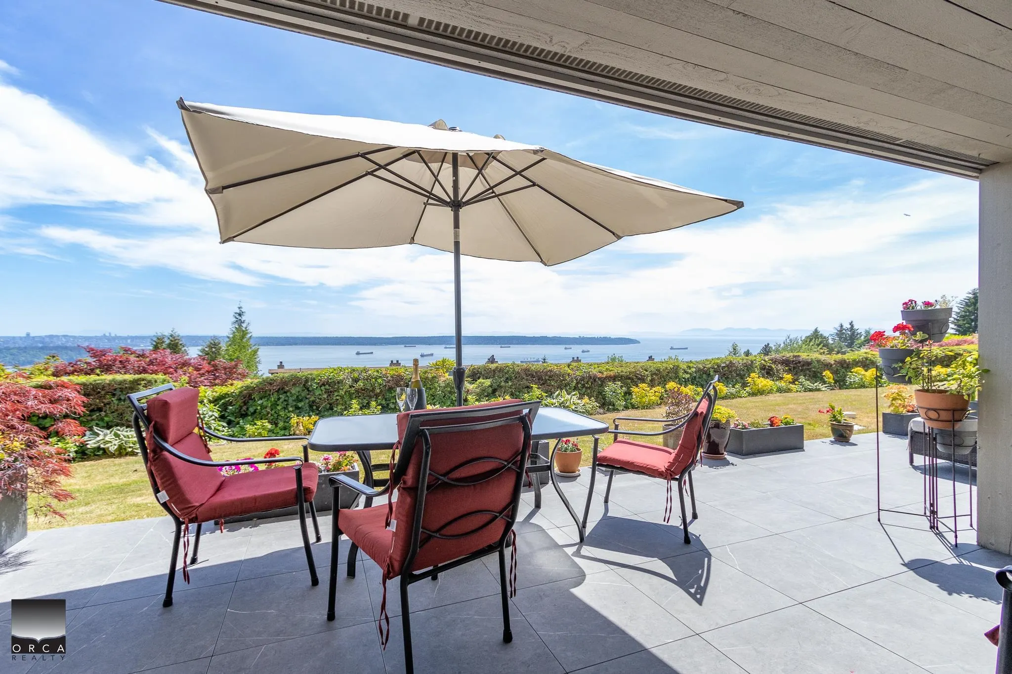 2246 Folkstone Way #11