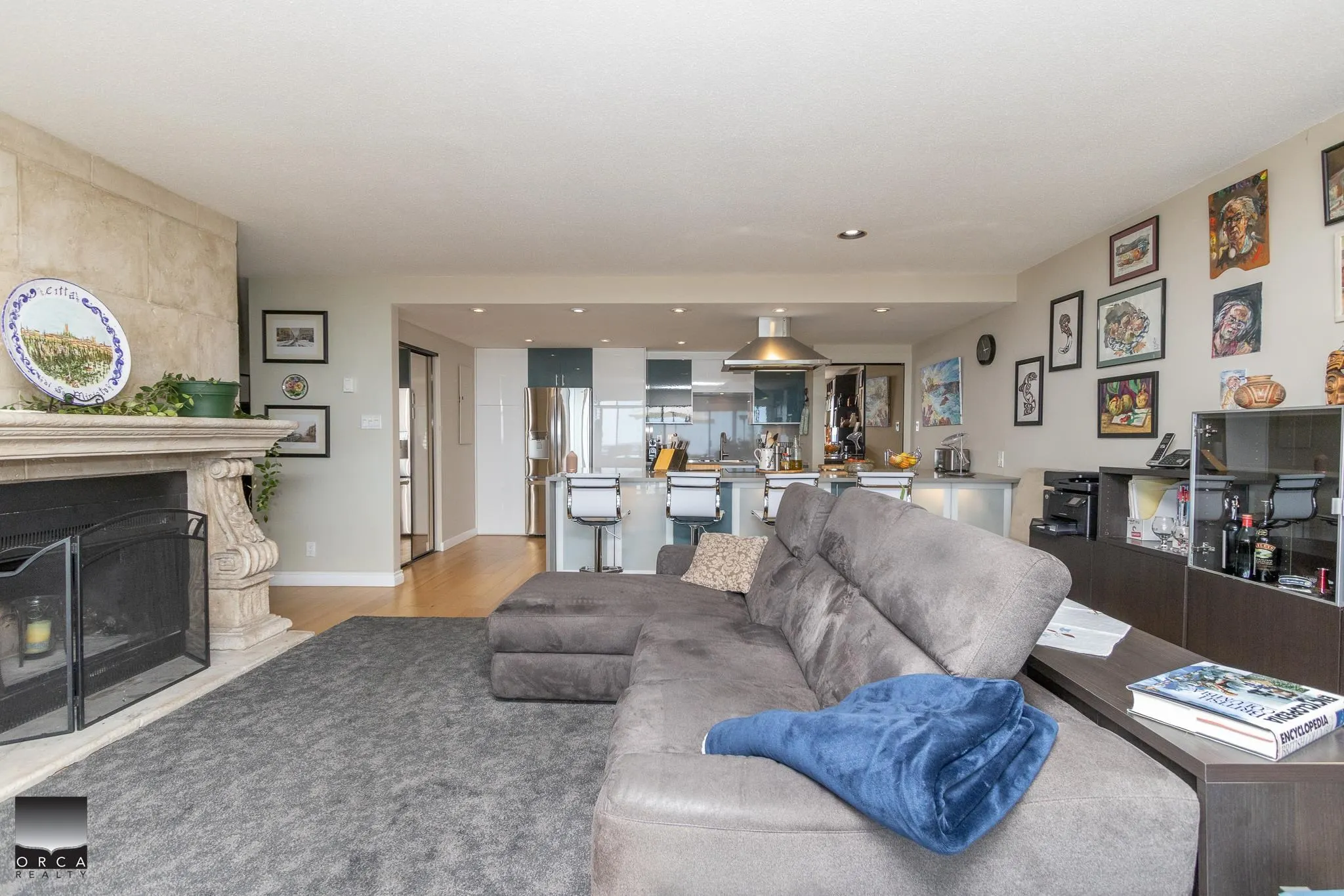 2246 Folkstone Way #11