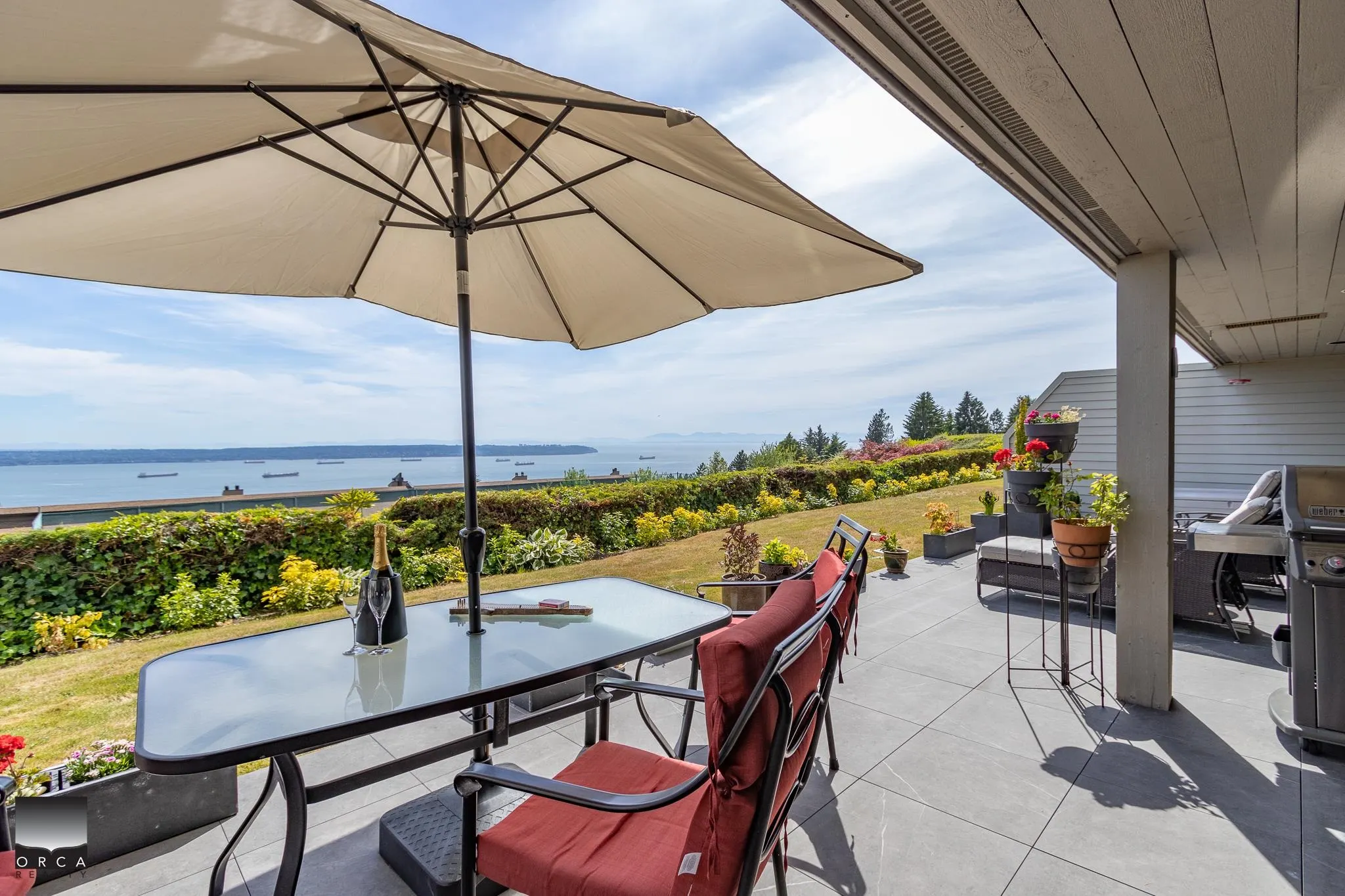 2246 Folkstone Way #11
