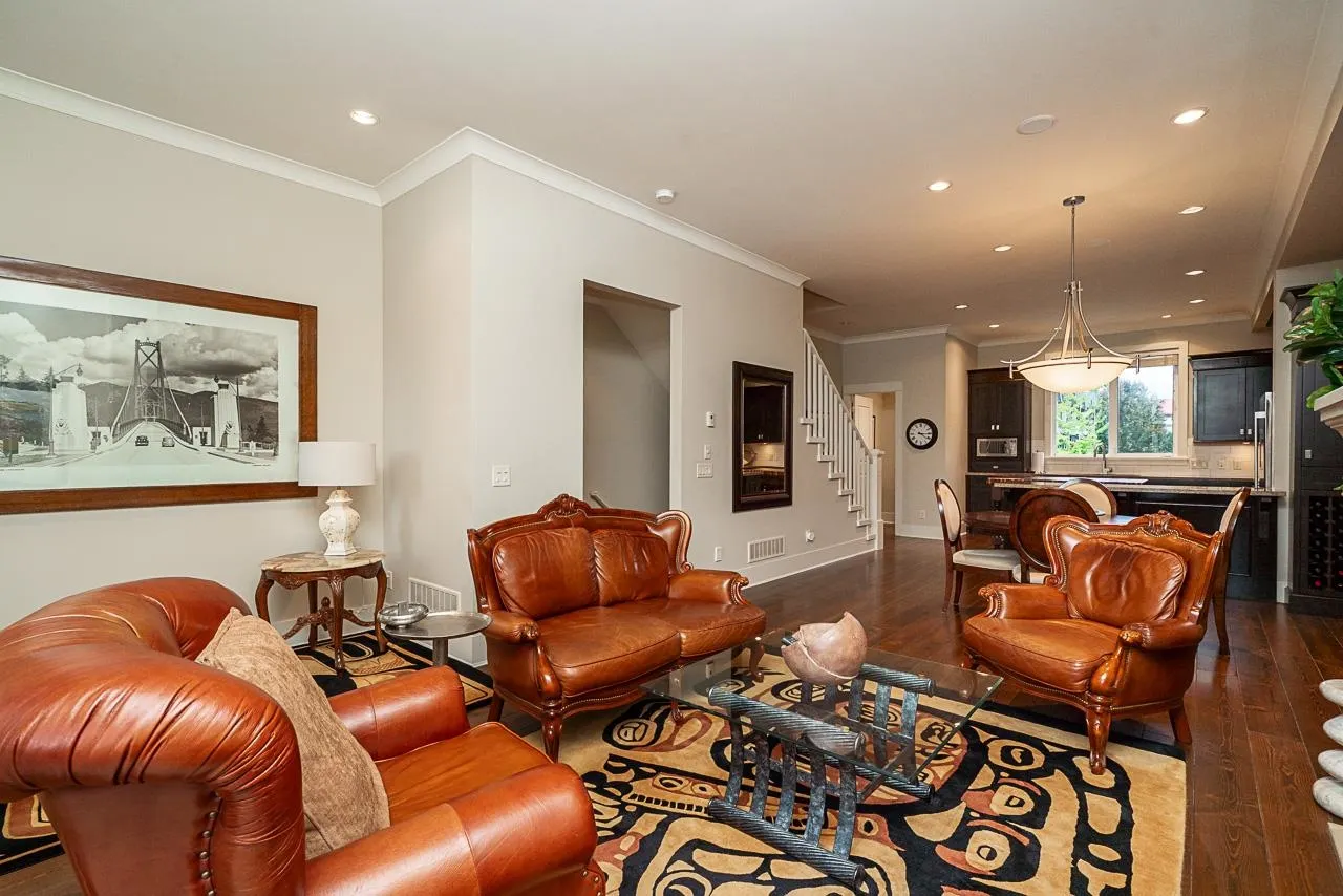 2580 Langdon Street #528