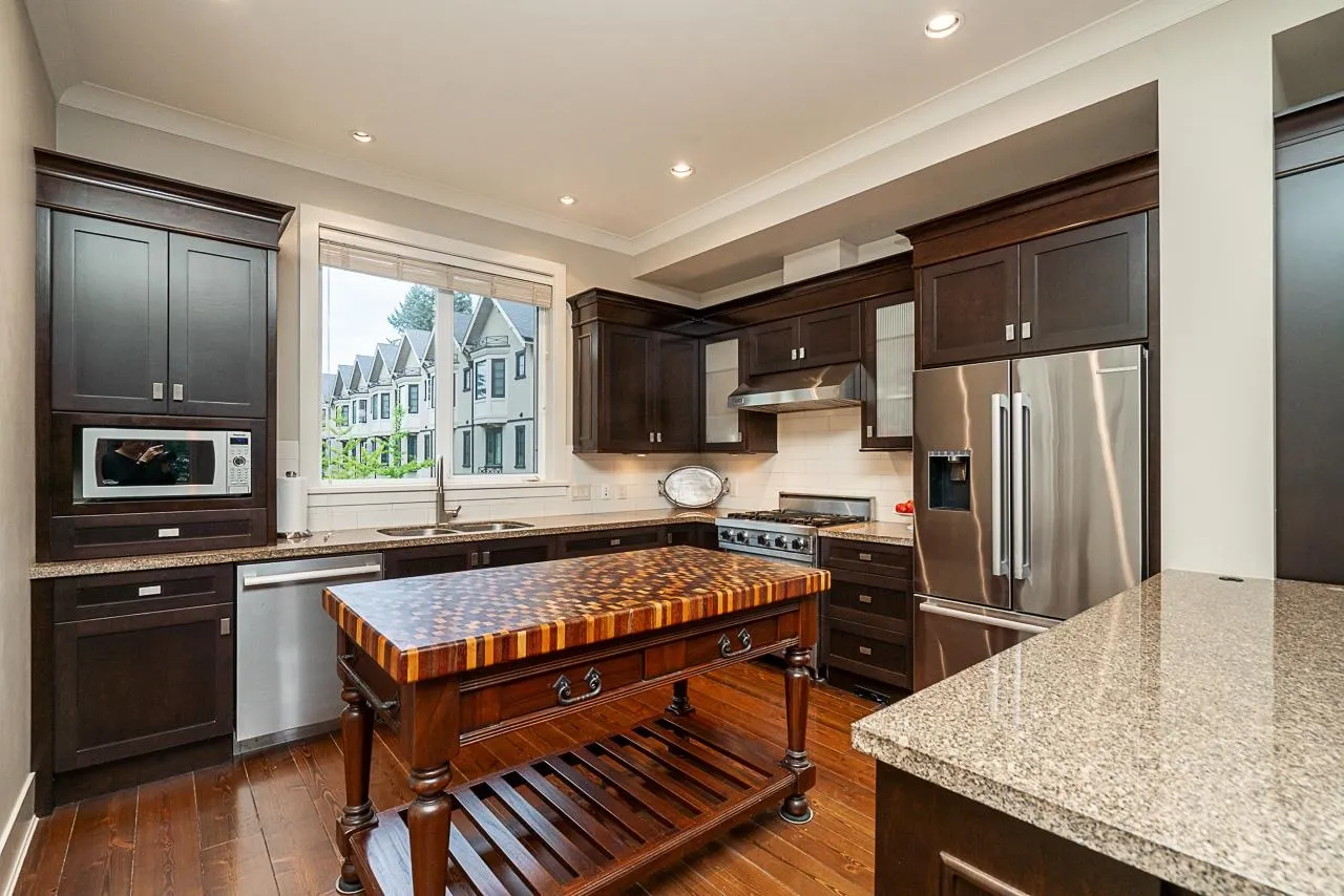 2580 Langdon Street #528