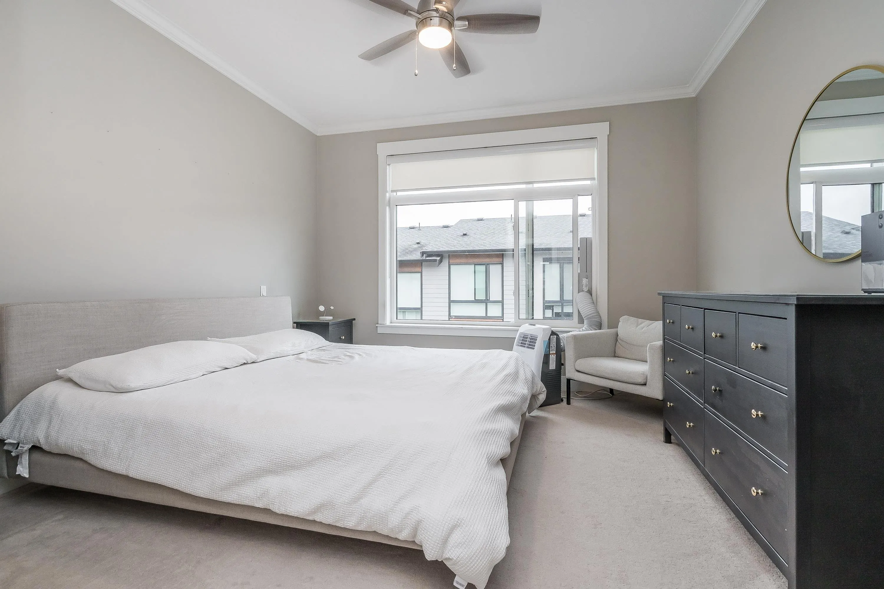 16488 64 Avenue #11