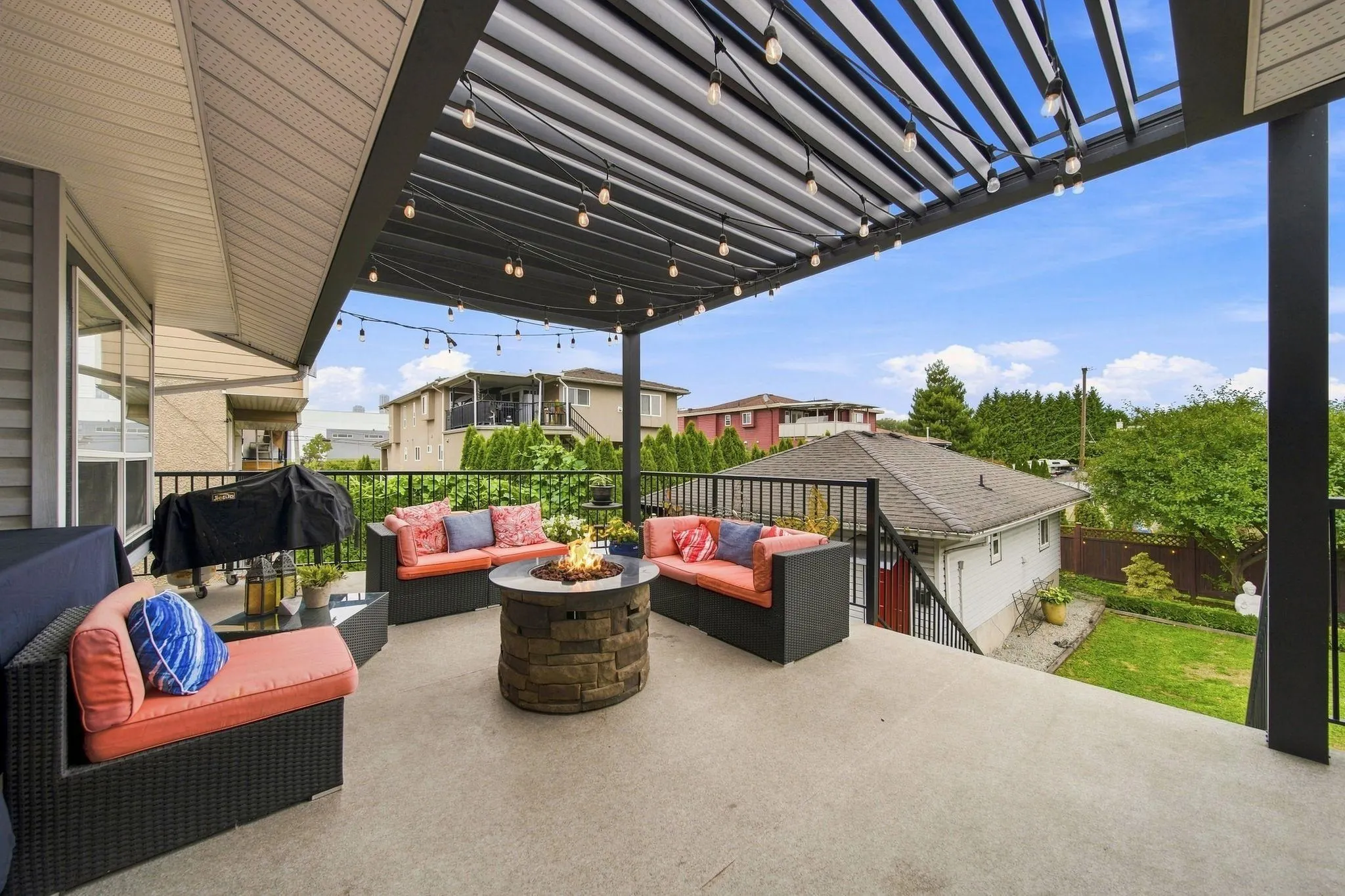 367 Fenton Street