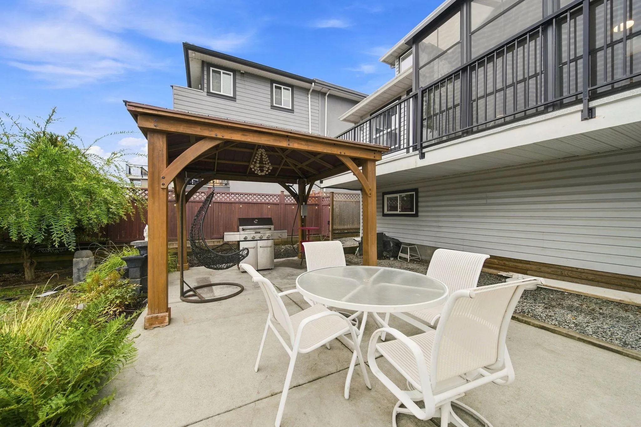 367 Fenton Street