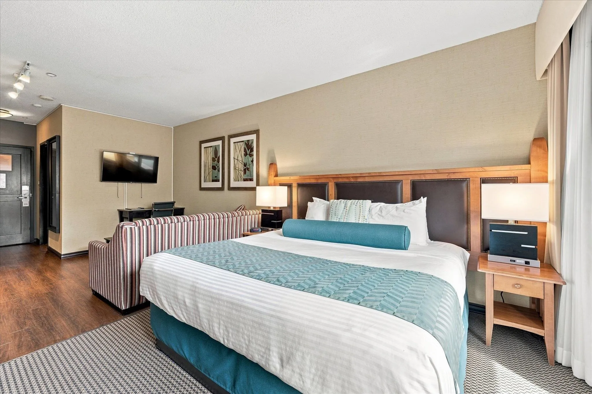 4220 Gateway Drive #126