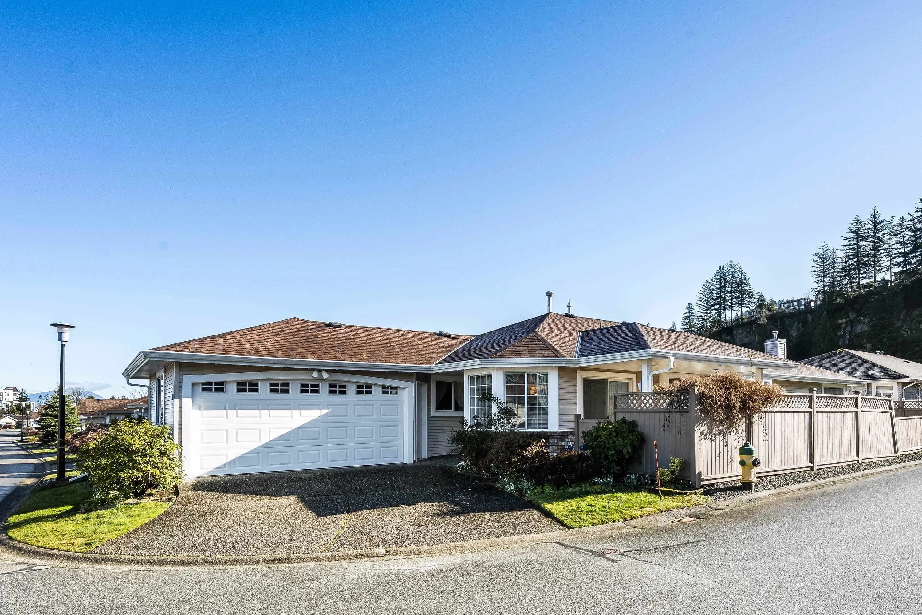 6001 Promontory Road #215