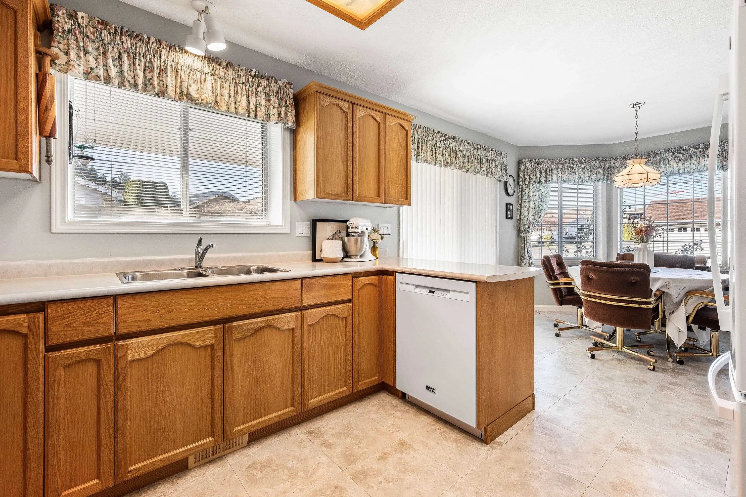 6001 Promontory Road #215