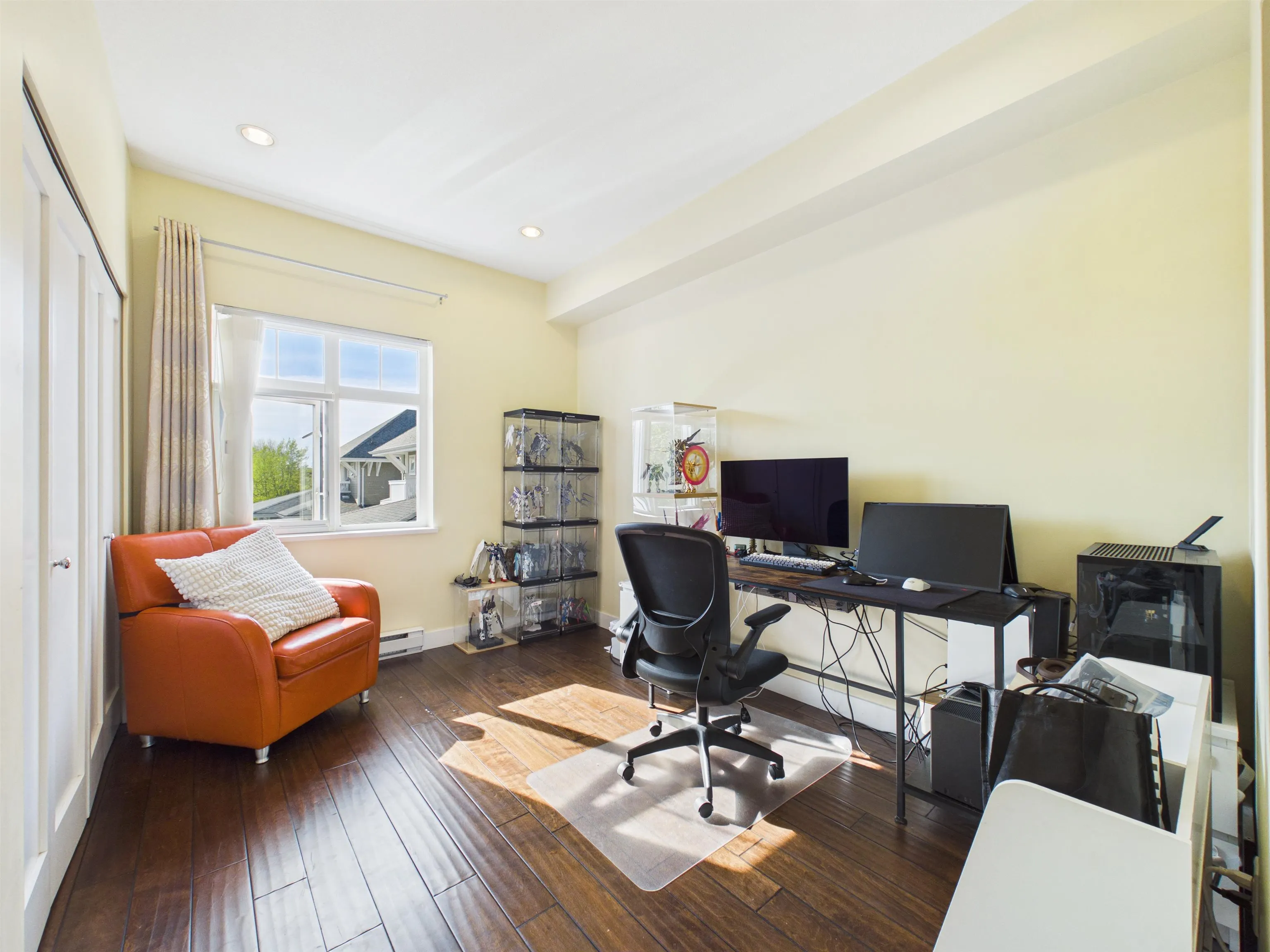 7388 Macpherson Avenue #141