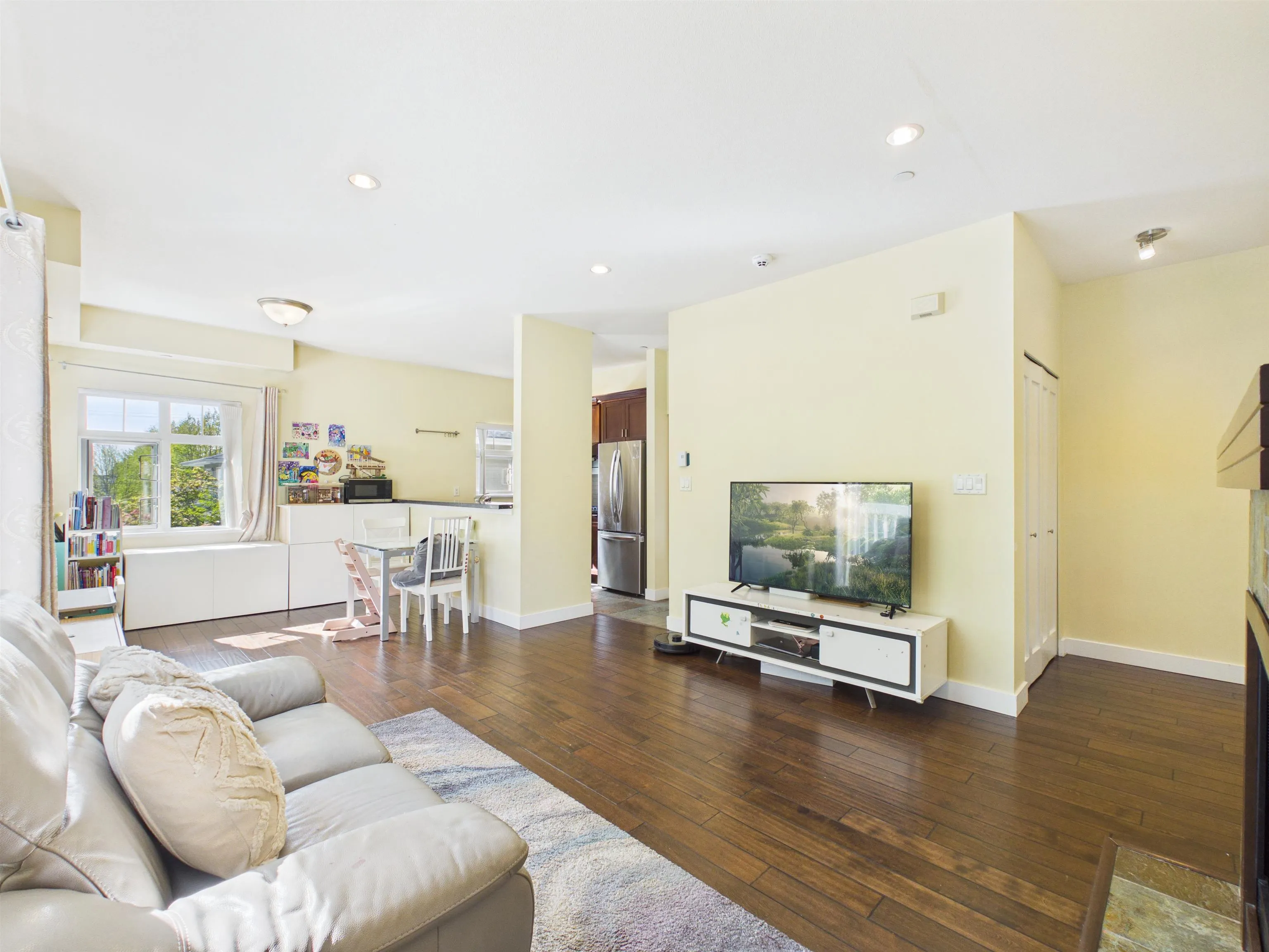 7388 Macpherson Avenue #141