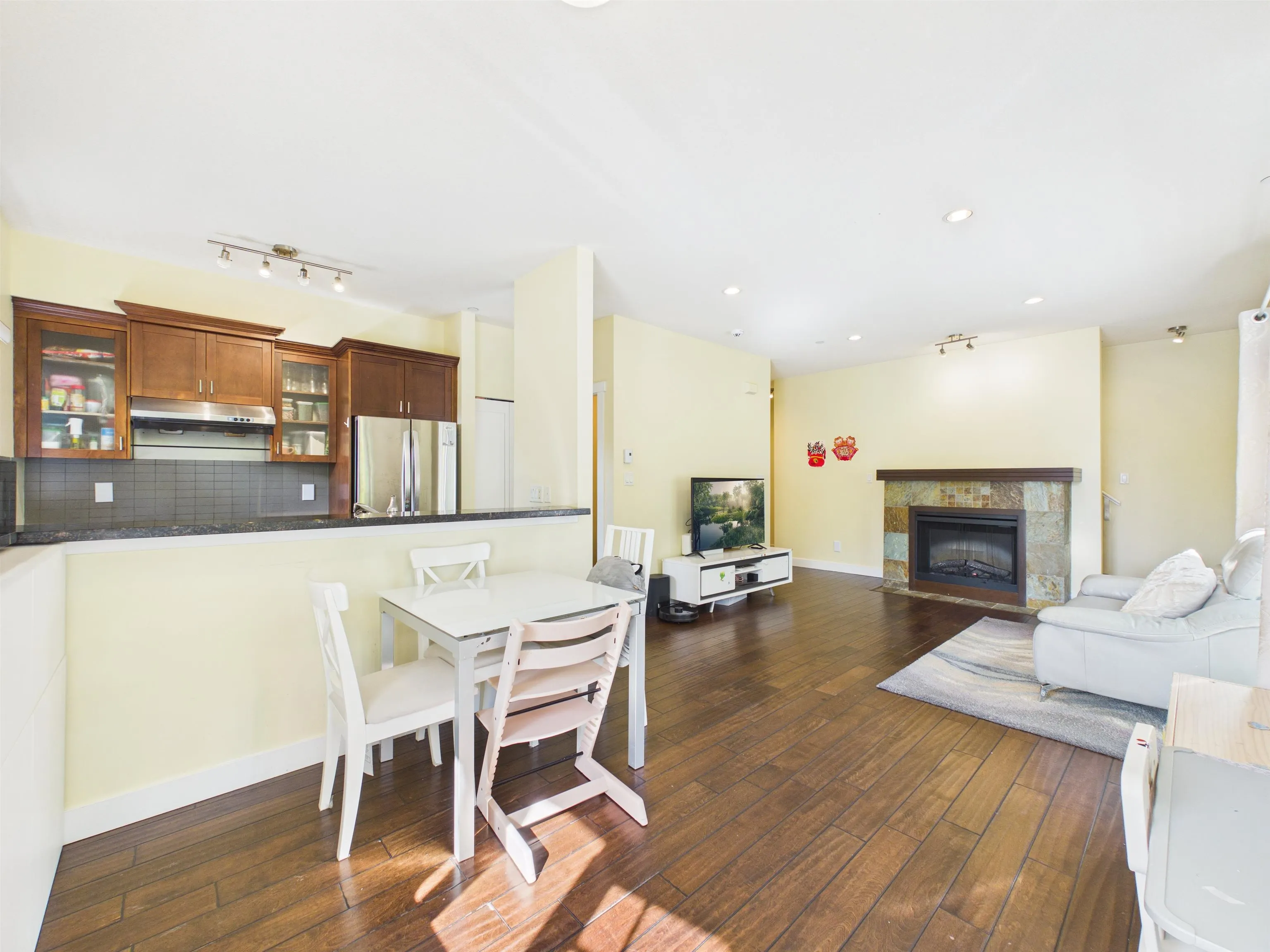 7388 Macpherson Avenue #141