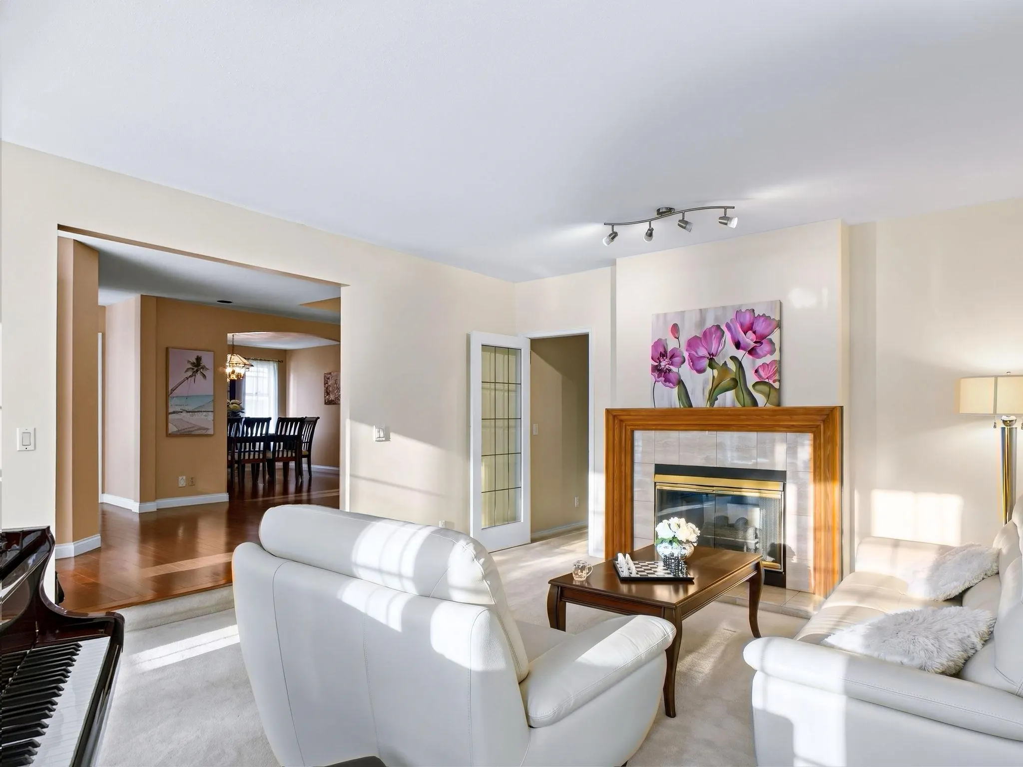 3 Chevalier Court